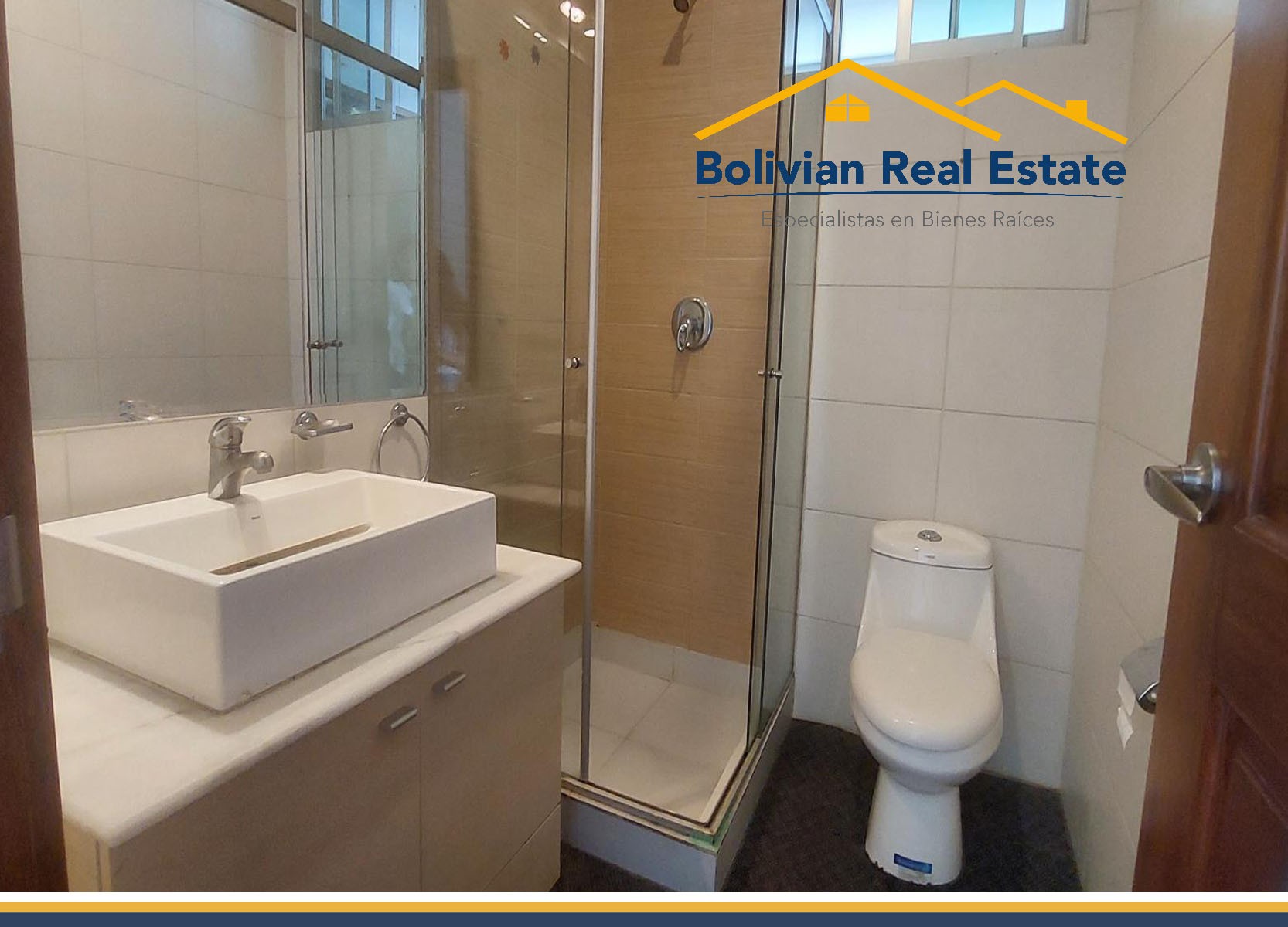 En Alquiler a Bs 3,200 Foto 6