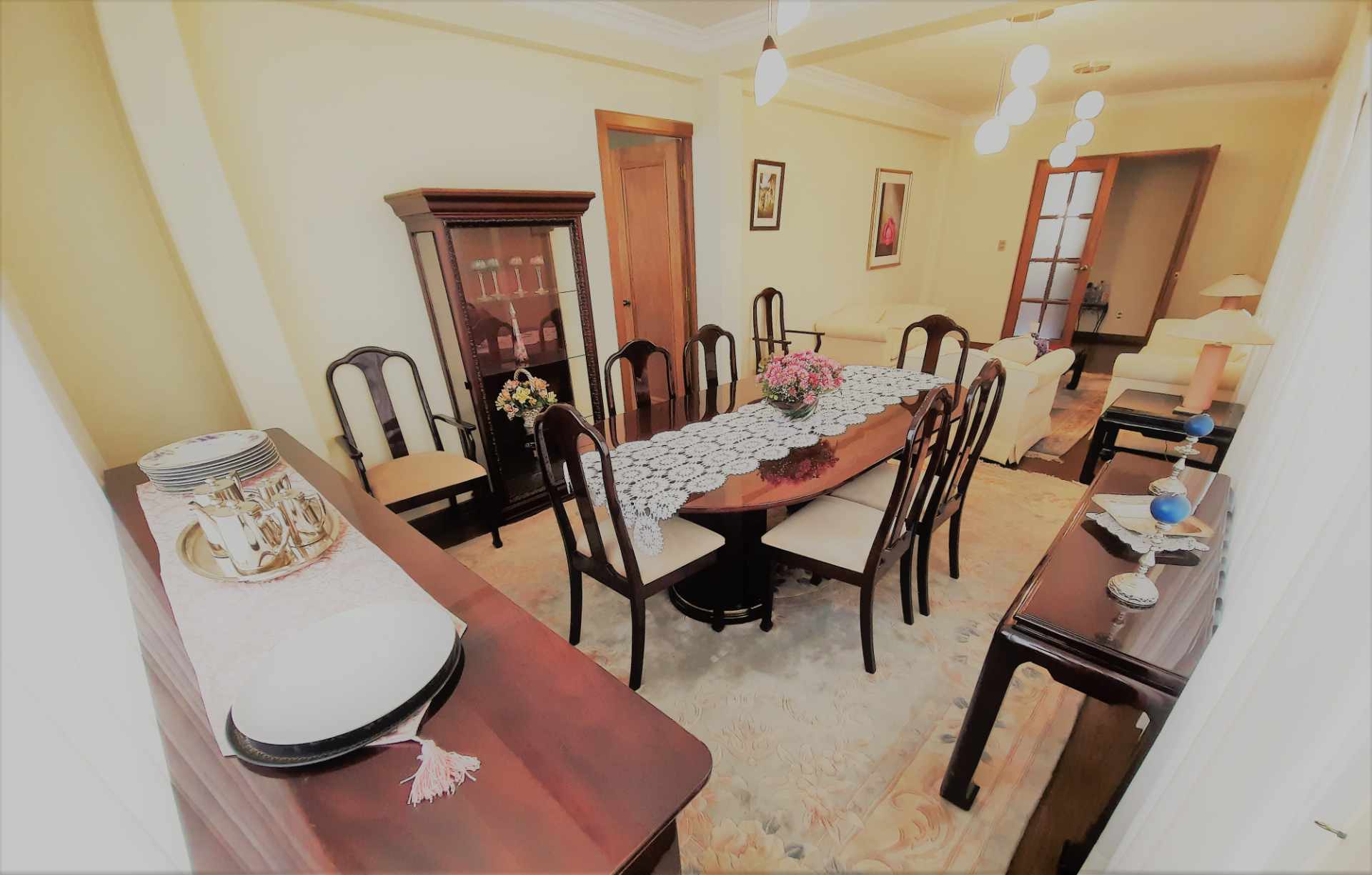 Departamento en AlquilerCalle 24 de Calacoto con Av. Ballivián 4 dormitorios 4 baños  Foto 43