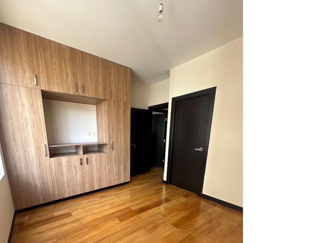 Departamento en AnticréticoObrajes, Av. Hernando Siles  Foto 6