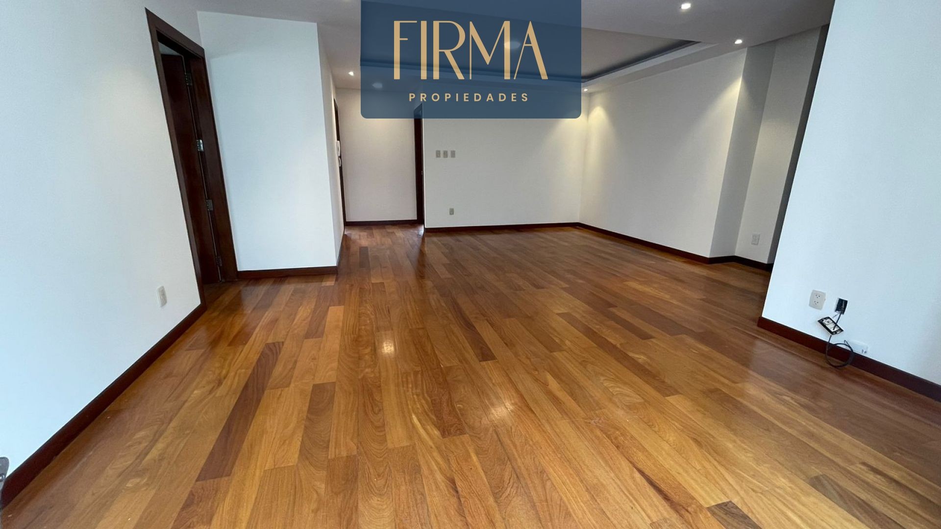 Departamento en AlquilerDEPARTAMENTO EN ALQUILER EN CALACOTO 2 dormitorios 3 baños 1 parqueos Foto 10