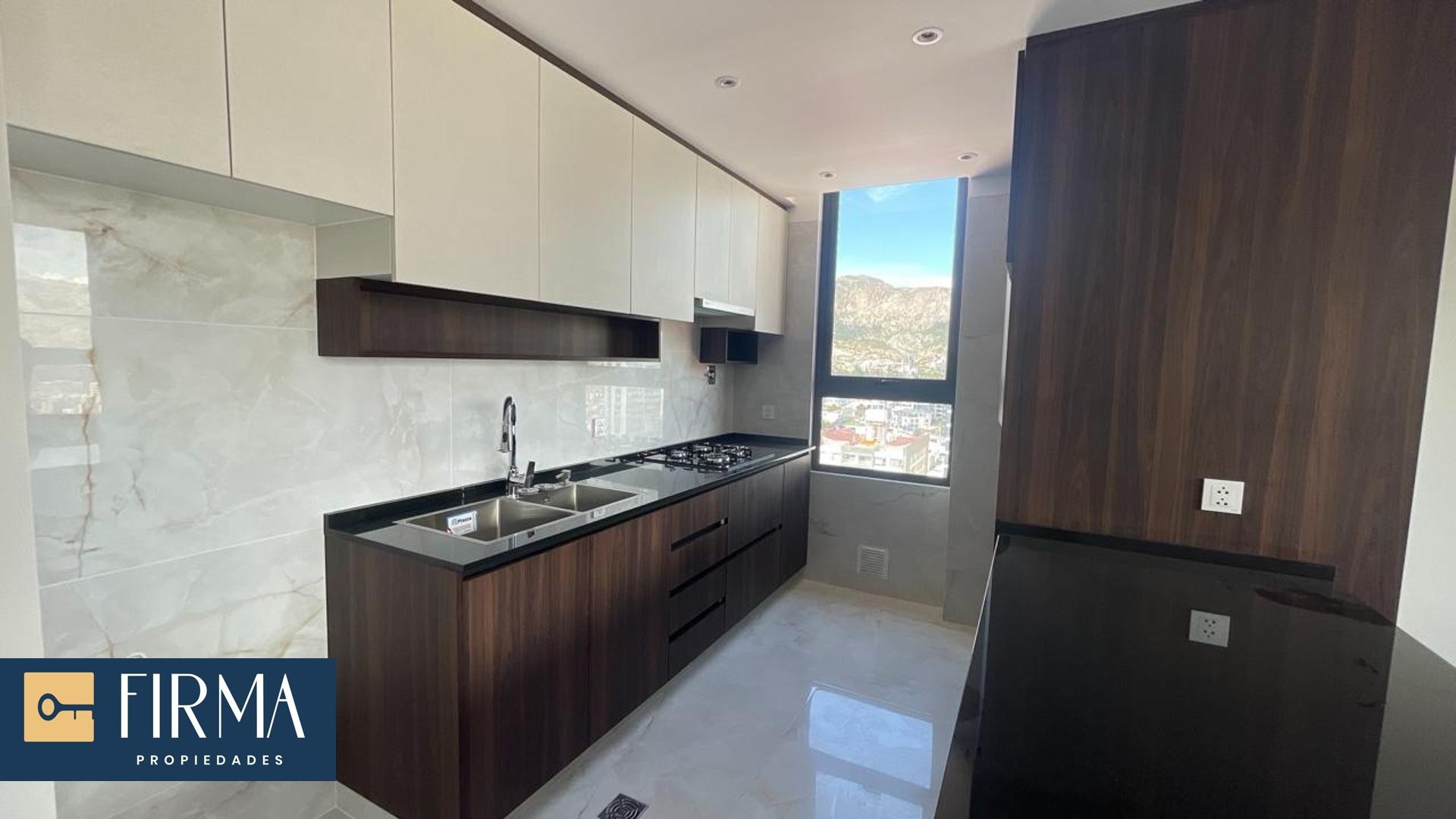 Departamento en AlquilerDEPARTAMENTO EN ALQUILER, CALACOTO 2 dormitorios 2 baños 1 parqueos Foto 3