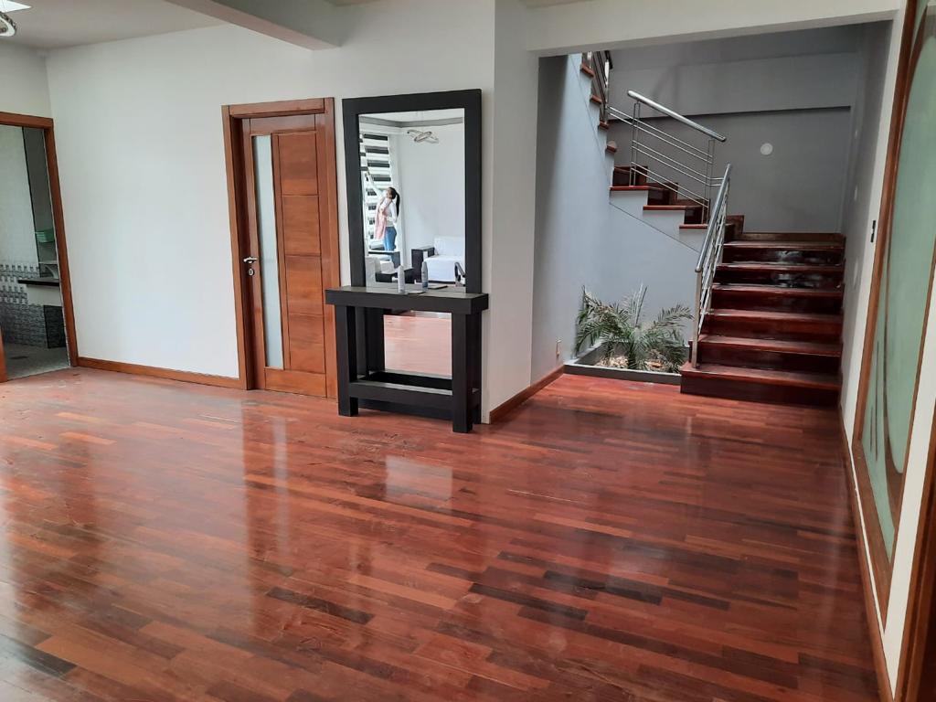 Casa en El Pedregal en La Paz 4 dormitorios 4 baños  Foto 15