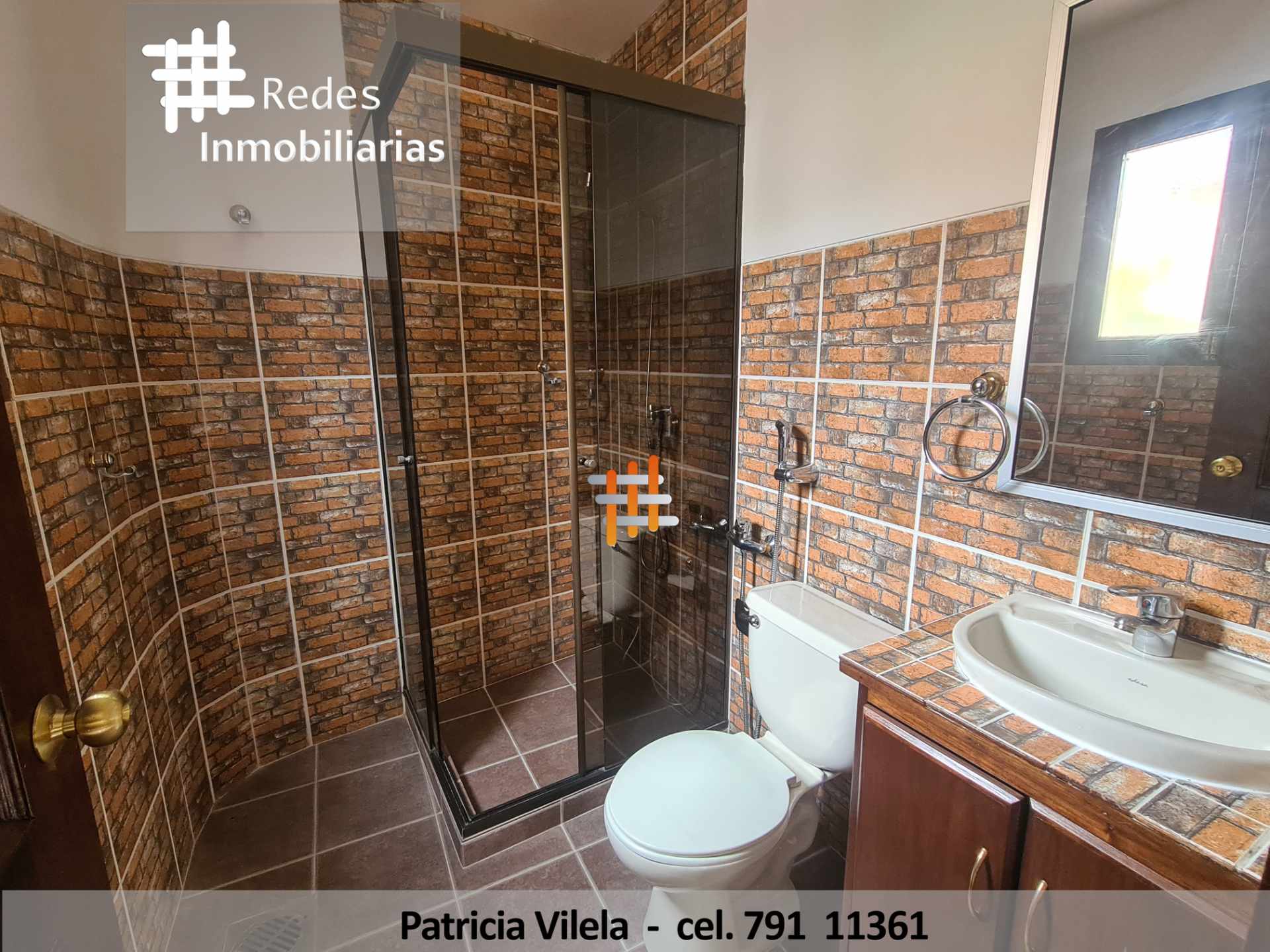 Casa en Achumani en La Paz 5 dormitorios 6 baños 3 parqueos Foto 21