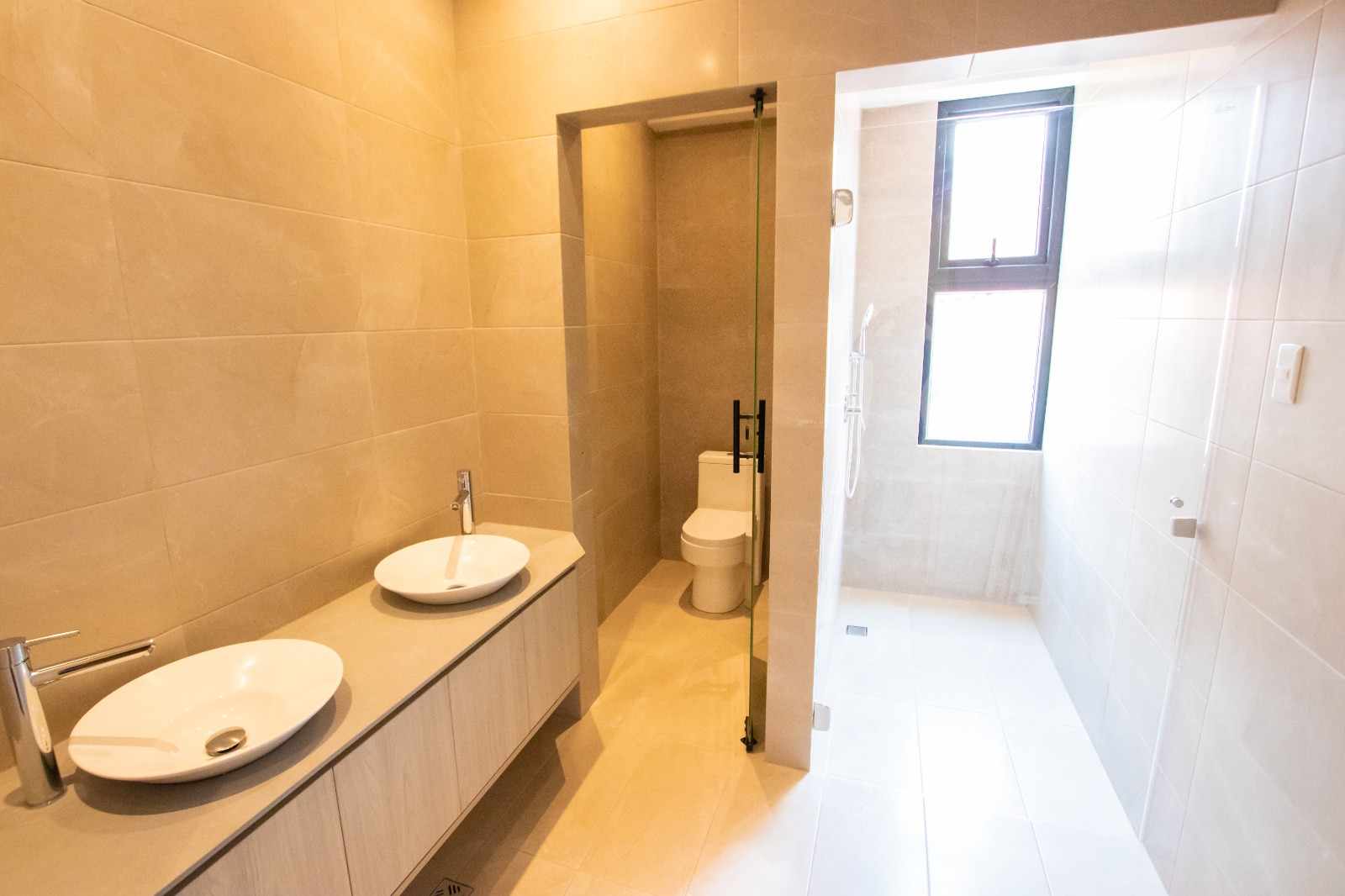 Casa en VentaC.Higuera entre Flor de Lima y Azhar, Z. Tupuraya Foto 16