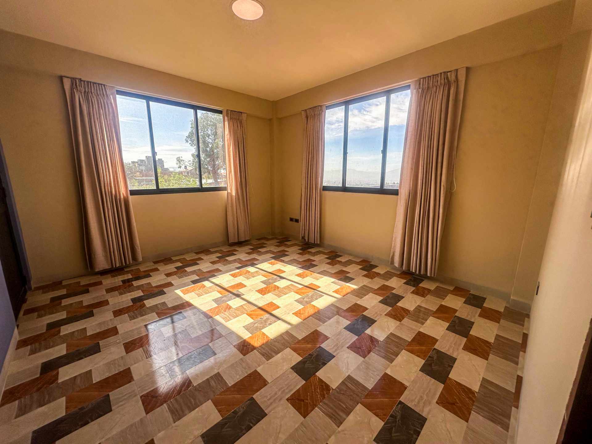 Casa en VentaChilimarca - Tiquipaya - Cochabamba (Ubicación GPS) 3 dormitorios 2 baños 2 parqueos Foto 9