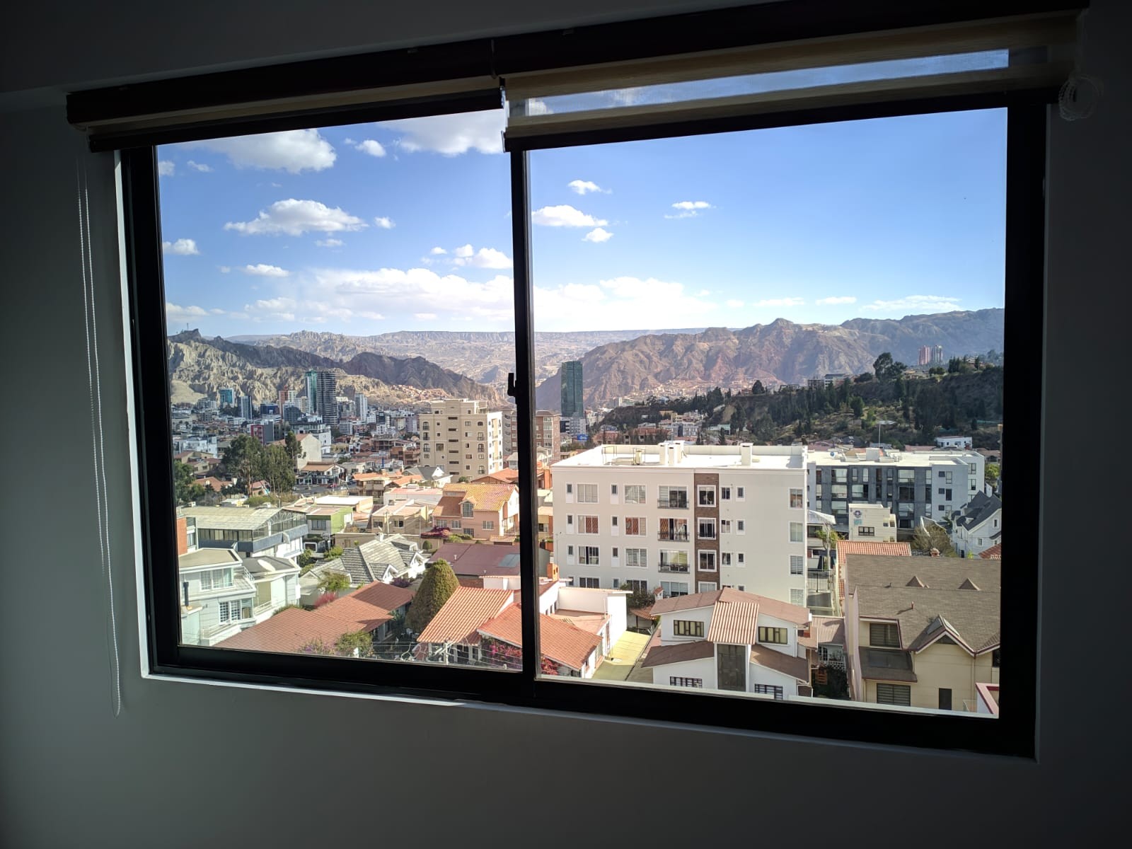 Departamento en VentaCalle L N°71. Achumani. Edificio Belfort. Departamento 7E Foto 18