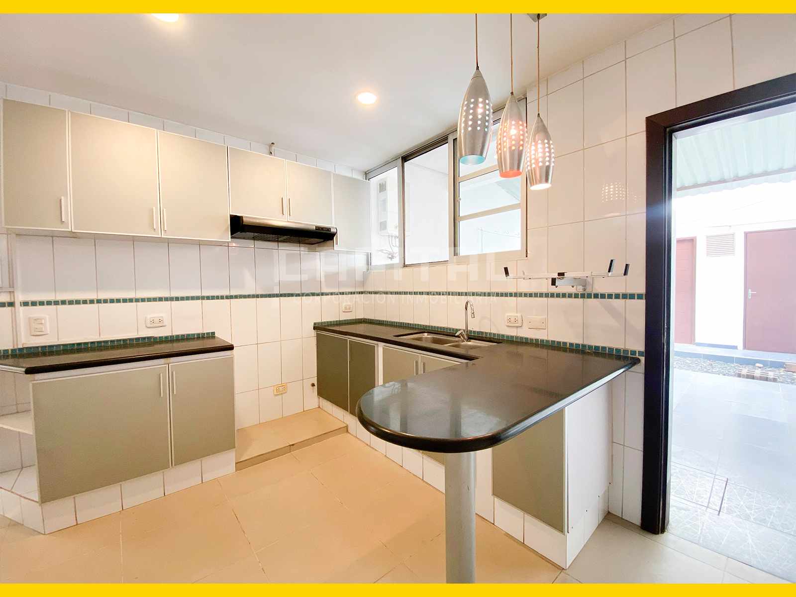 Casa BONITA CASA EN ALQUILER EN CONDOMINIO ZONA DOBLE VIA LA GUARDIA Foto 8