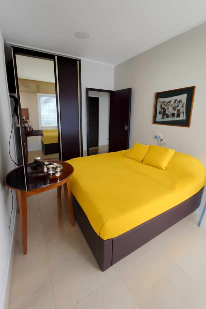 Casa en VentaAv. Banzer km 8.5, cerca del Colegio Cambridge – Cond. Valle Norte 3 dormitorios 4 baños 2 parqueos Foto 4