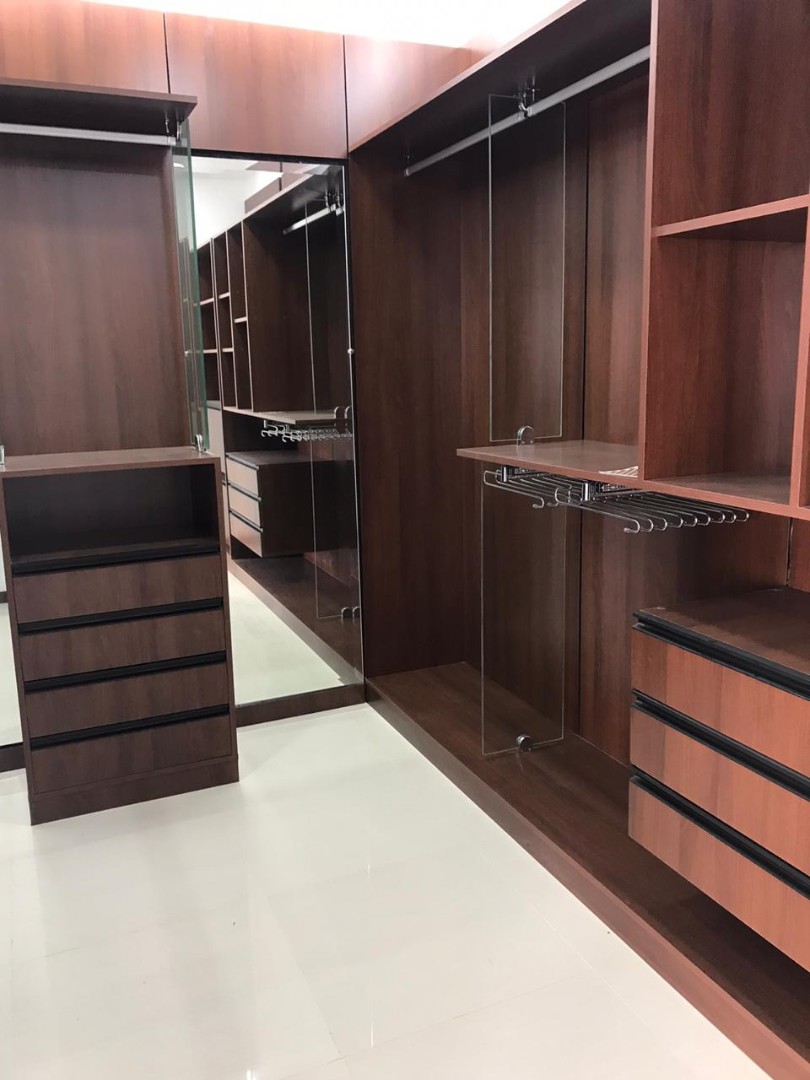 Casa en Urubó en Santa Cruz de la Sierra 3 dormitorios 5 baños 4 parqueos Foto 7