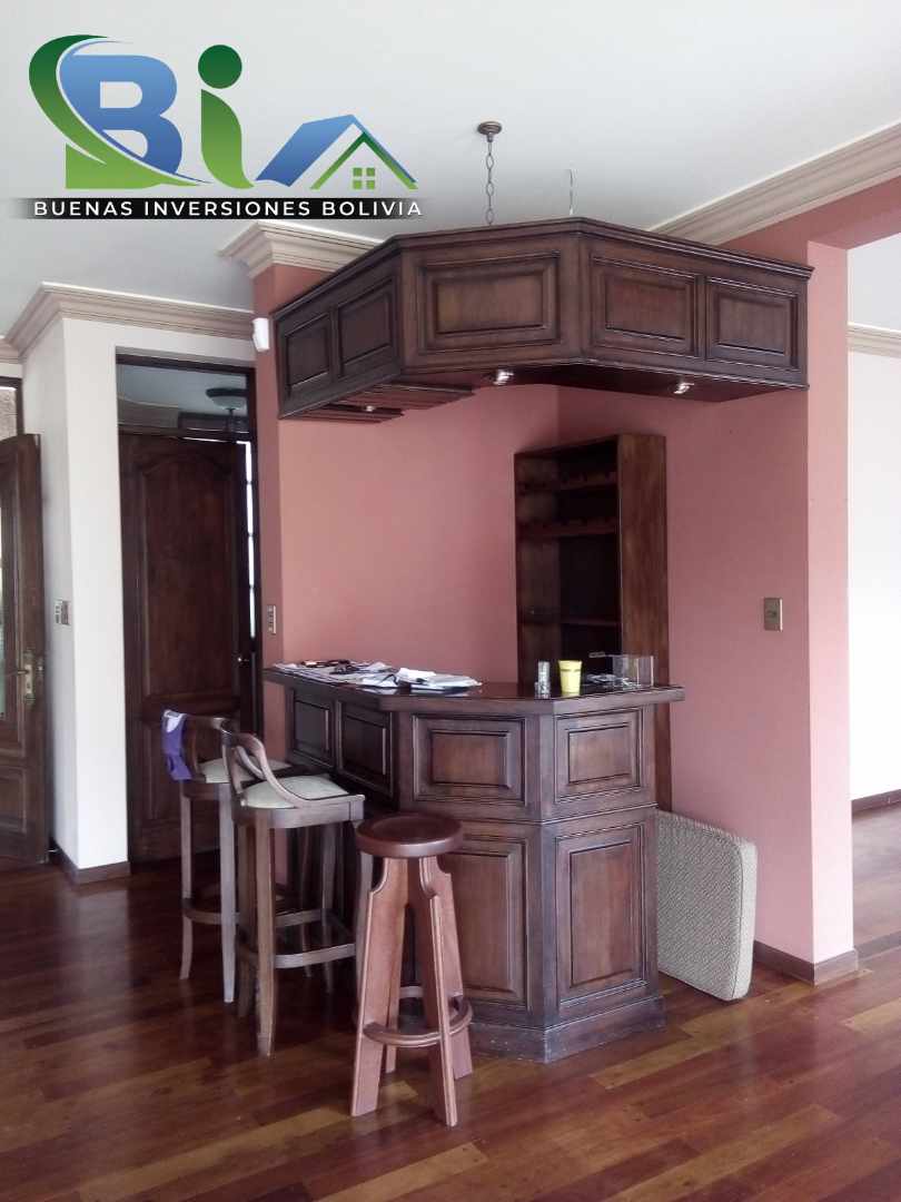 En Alquiler a $us 1,280 Foto 26