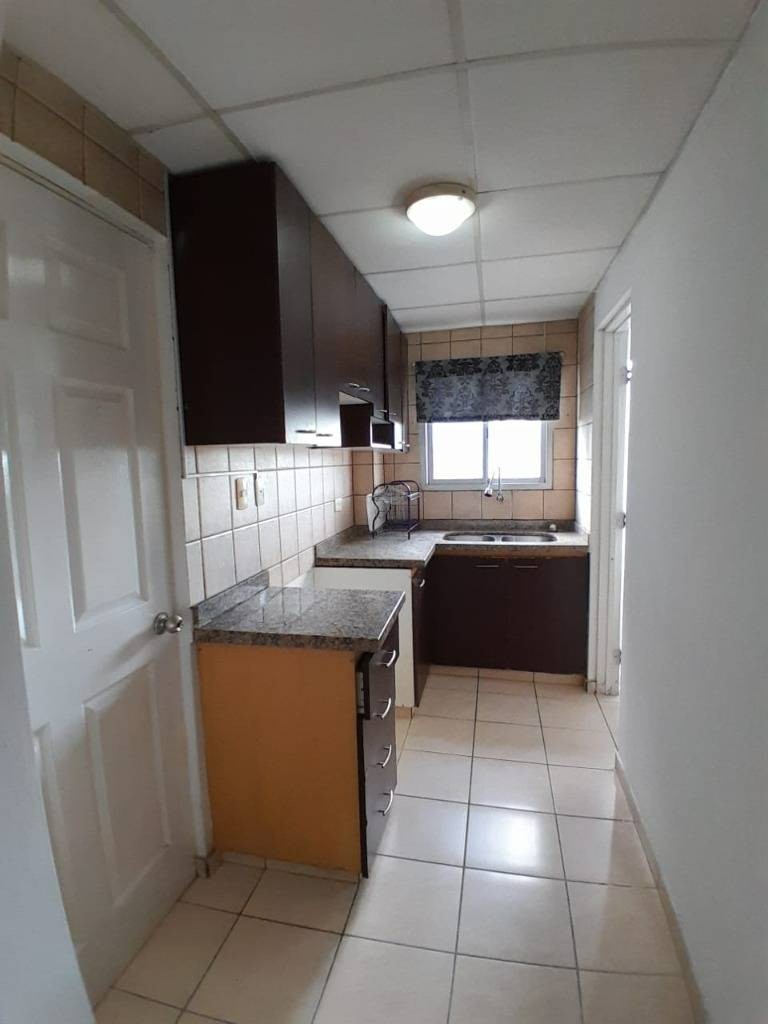 Departamento Av. Beni entre primer y segundo anillo Foto 11