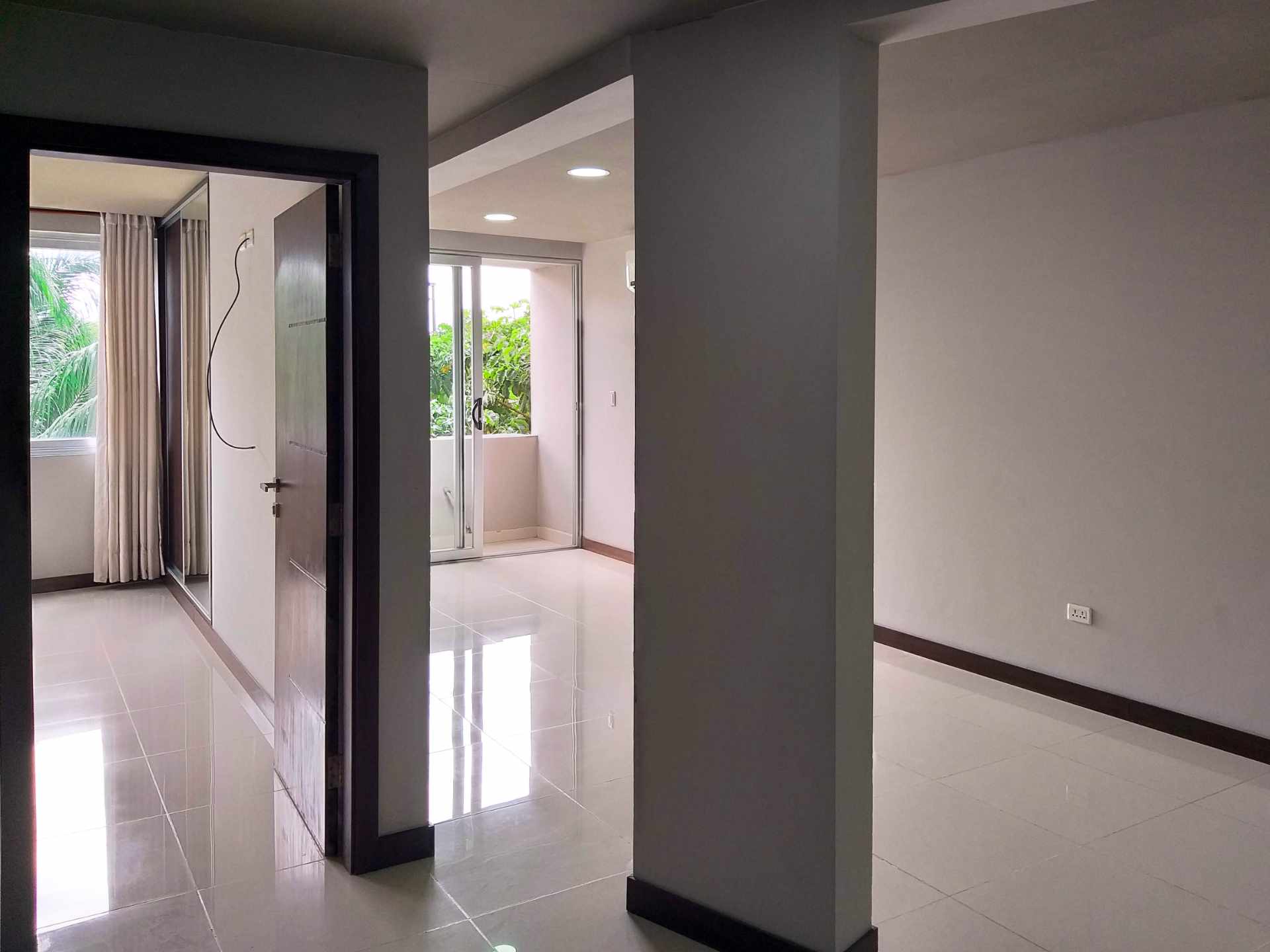 Departamento en AlquilerTorres Evolution - Tercer anillo Interno y Av. Beni - Zona Norte 1 dormitorios 1 baños 1 parqueos Foto 4