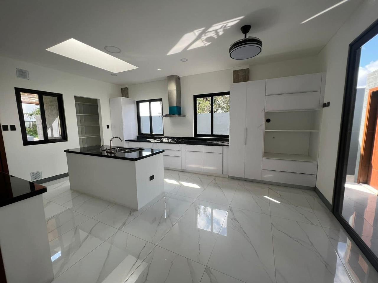 En Alquiler a Bs 35,000 Foto 9