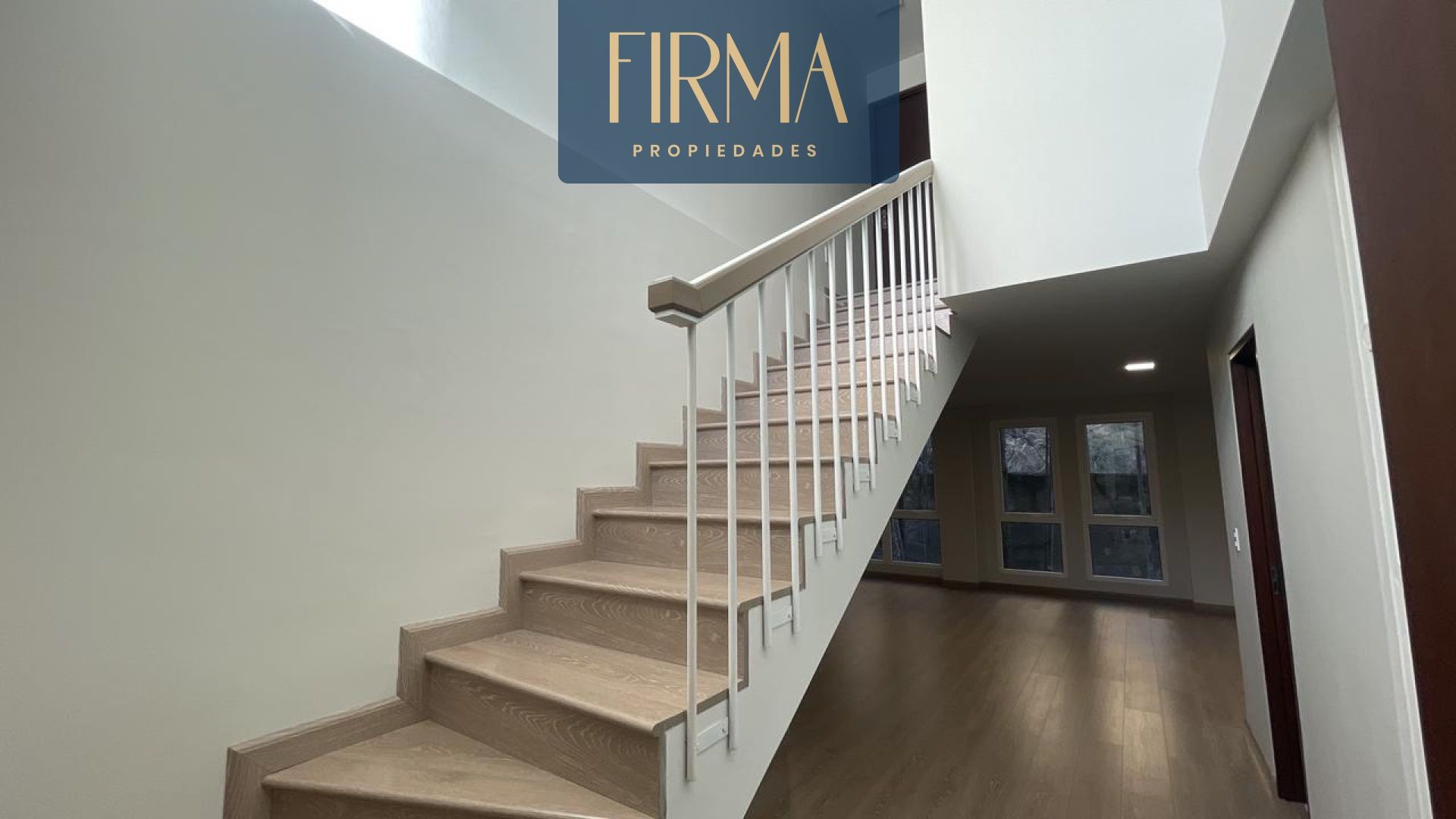 Departamento en Achumani en La Paz 2 dormitorios 3 baños 1 parqueos Foto 7