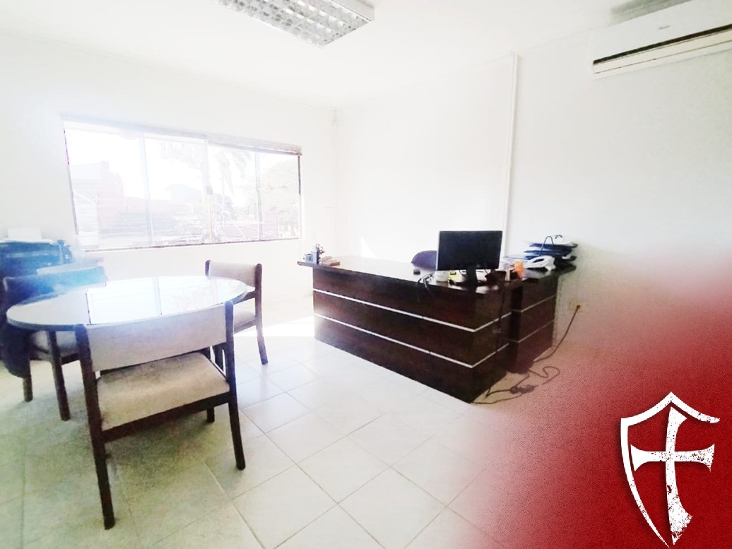 Casa en AlquilerAv Noel kempff mercado 3er anillo interno  Foto 1