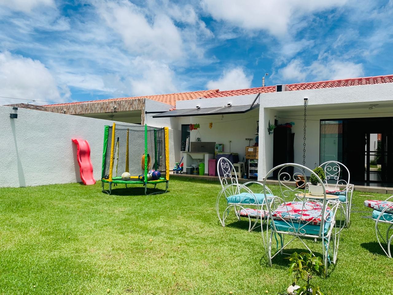 Casa en Carretera Norte en Santa Cruz de la Sierra 3 dormitorios 2 baños 1 parqueos Foto 14