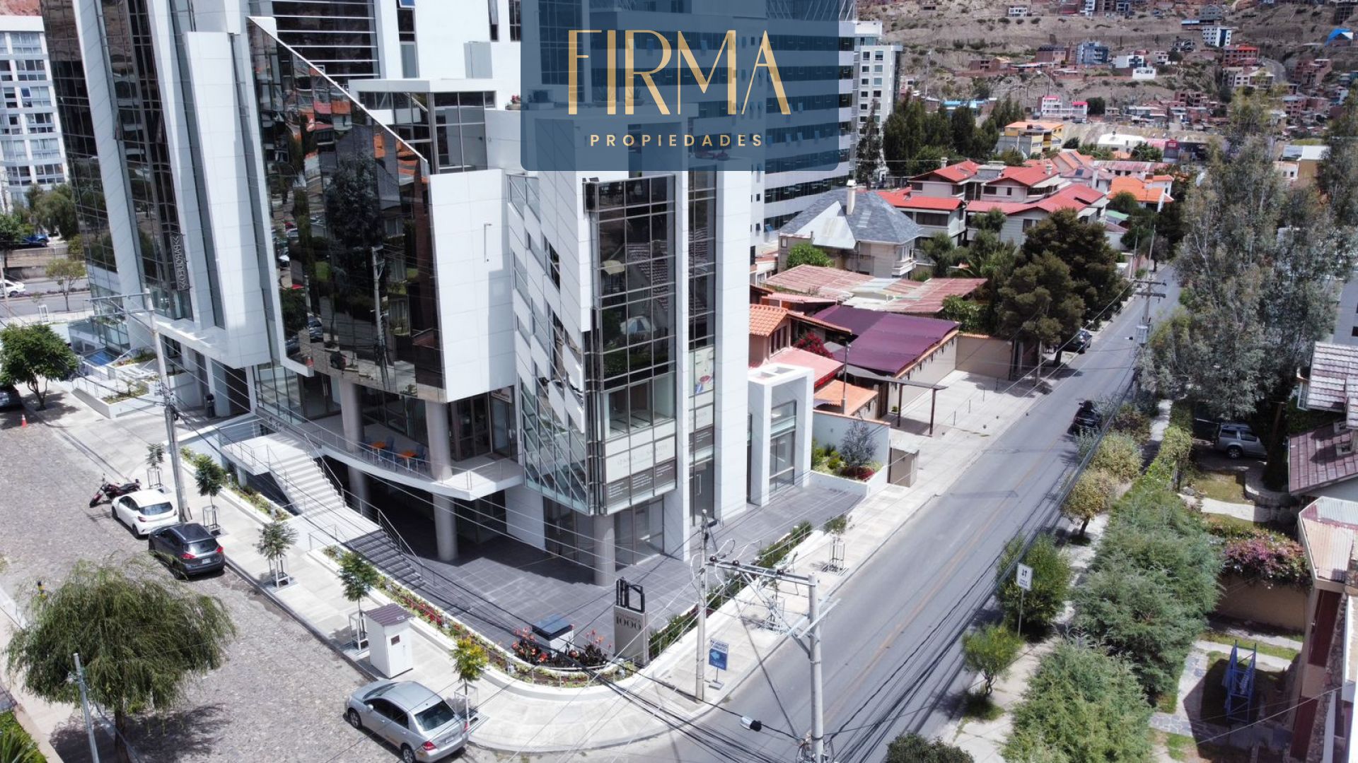 Local comercial en Calacoto en La Paz  1 baños  Foto 2