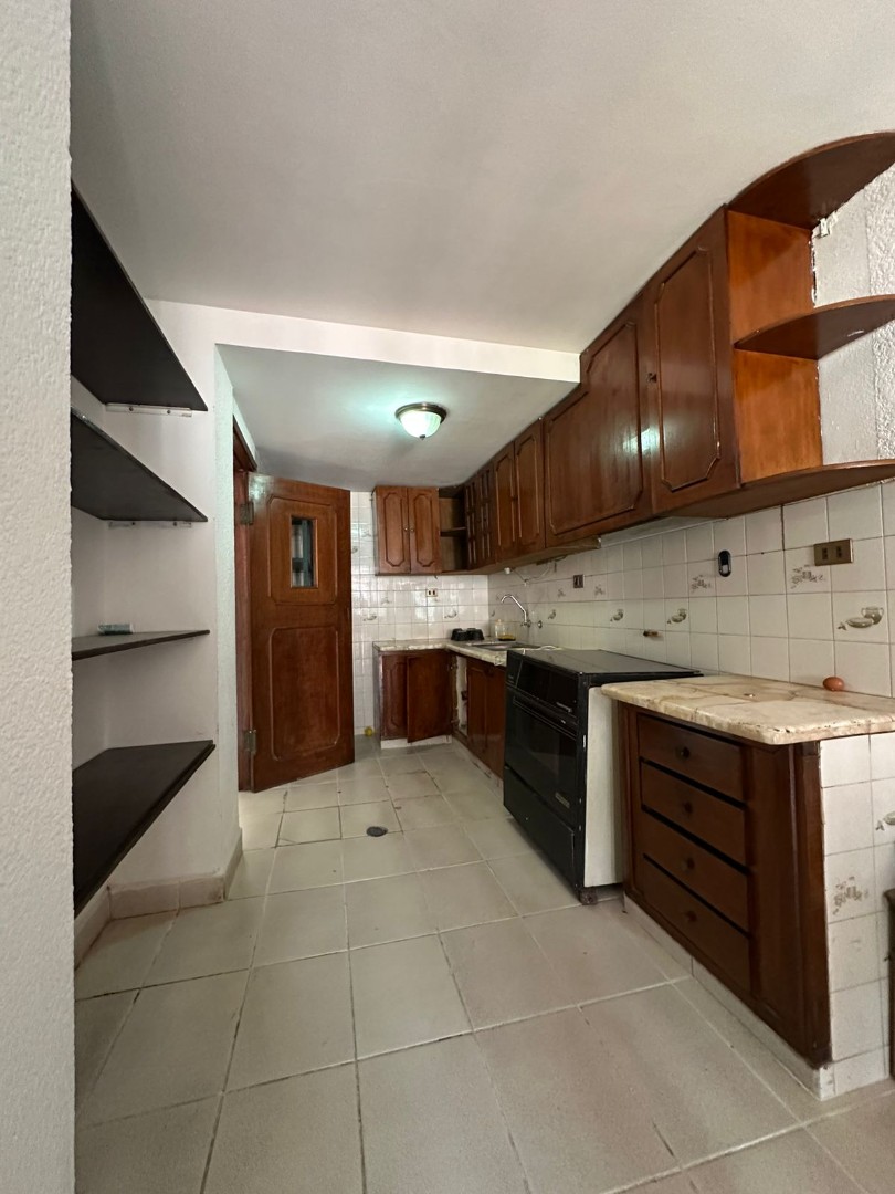 Casa SIRARI SOBRE EL 3er anillo 
CASA EN ALQUILER PARA OFICINA 
 Foto 3