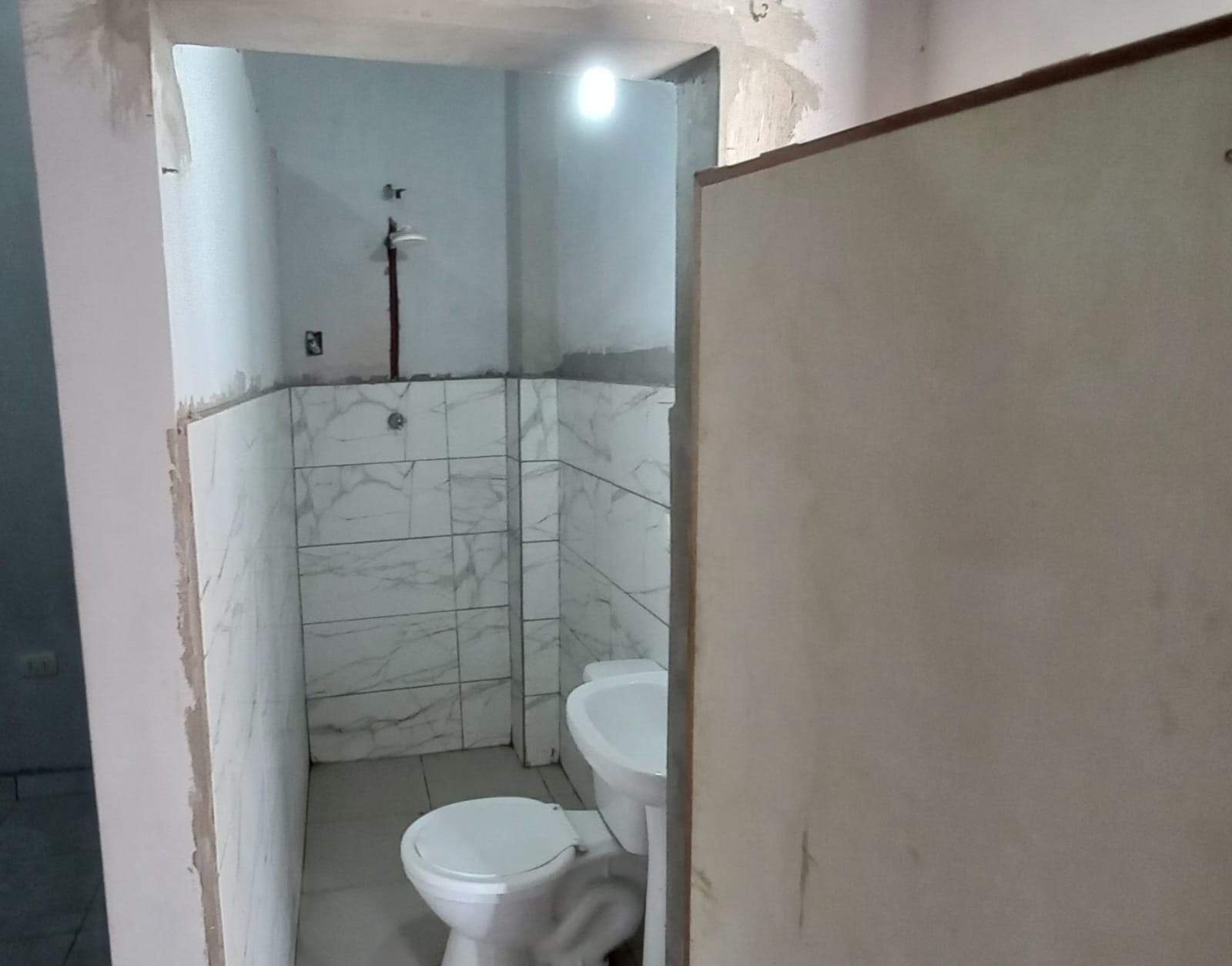 Local comercial URB. LAS PIEDADES, ZONA PAMPA DE LA ISLA, SANTA CRUZ  Foto 8