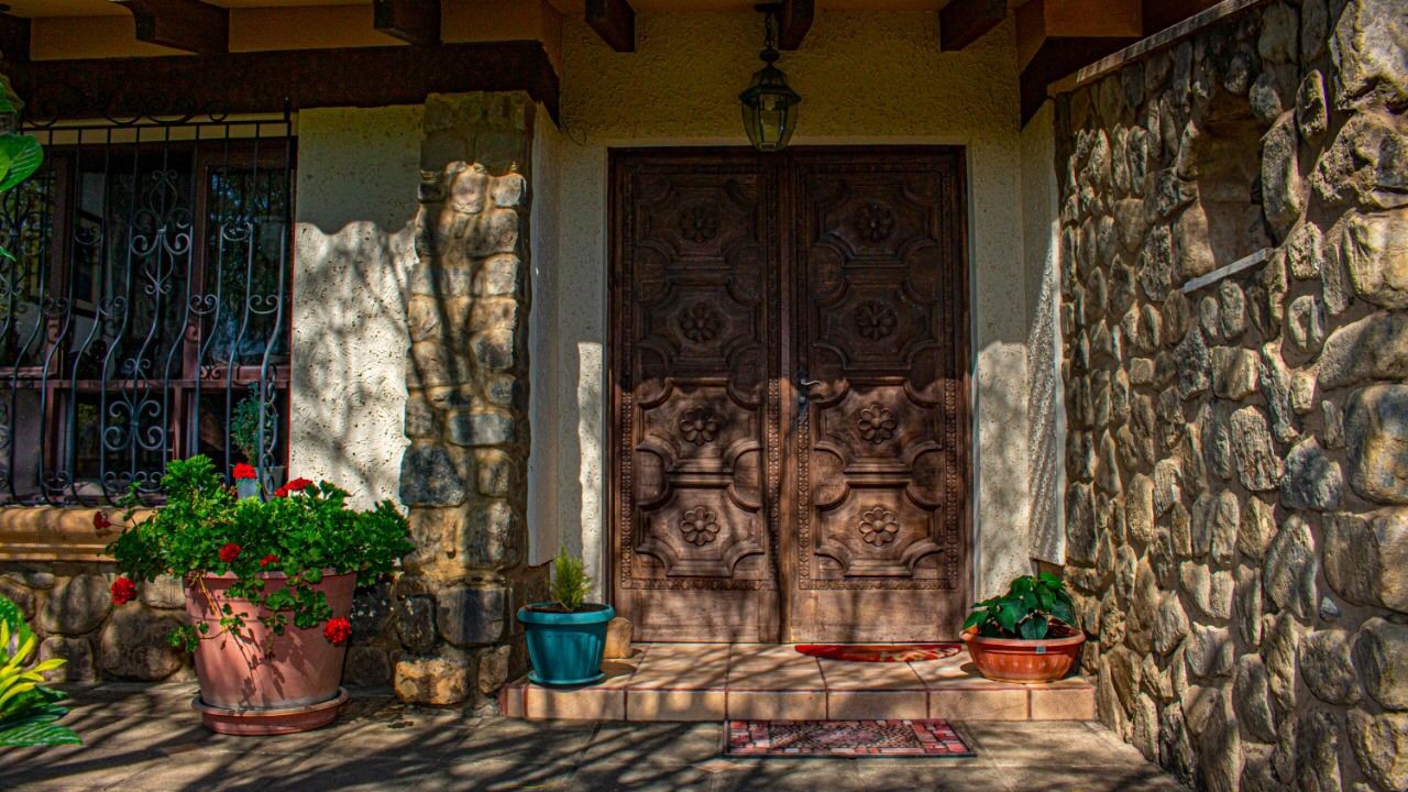 Casa en Tiquipaya en Cochabamba 7 dormitorios 7 baños 10 parqueos Foto 3