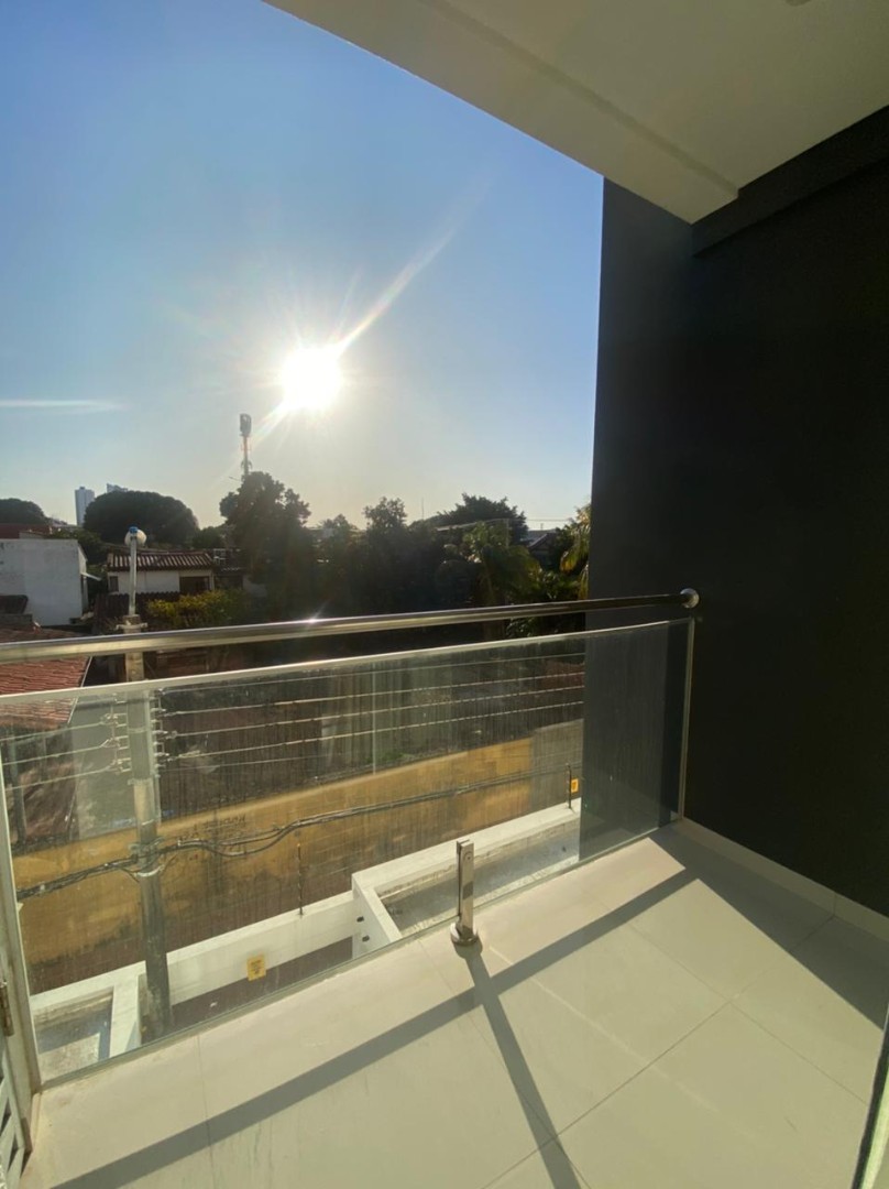 Departamento en VentaAv Alemana 3er anillo Calle Pachiuba Condominio Altamura Foto 9