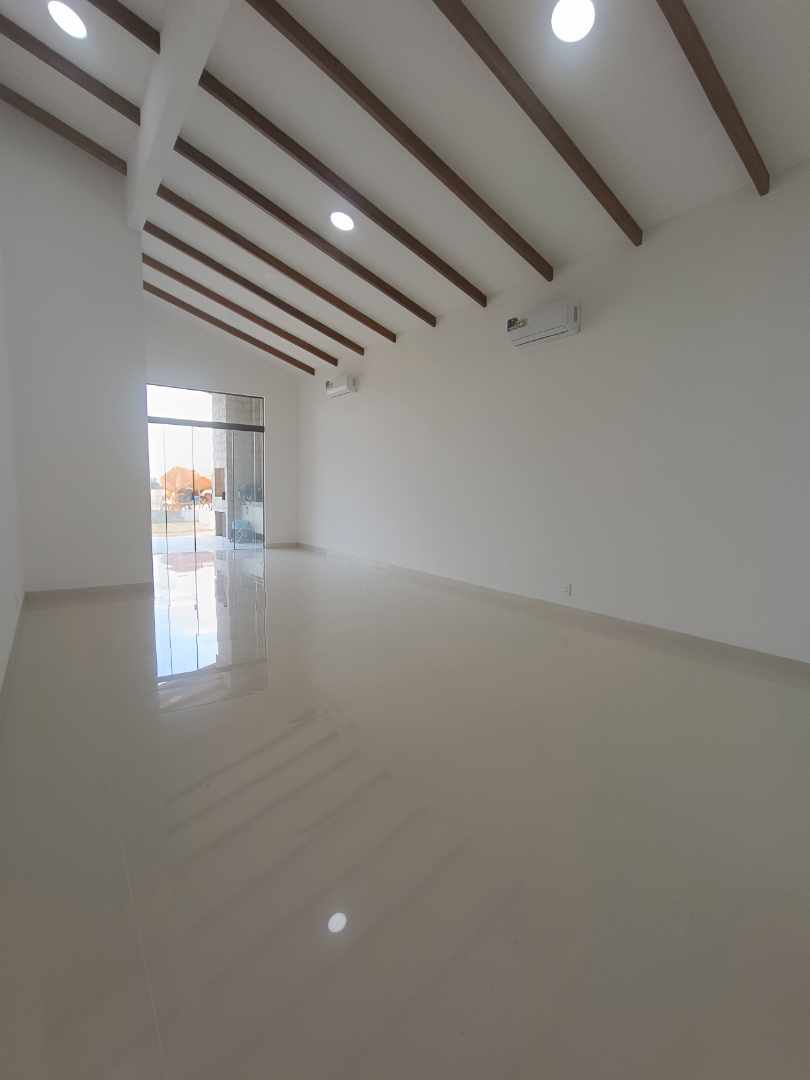 Casa Lomas del Urubó Sur Carretera a Porongo  Foto 12