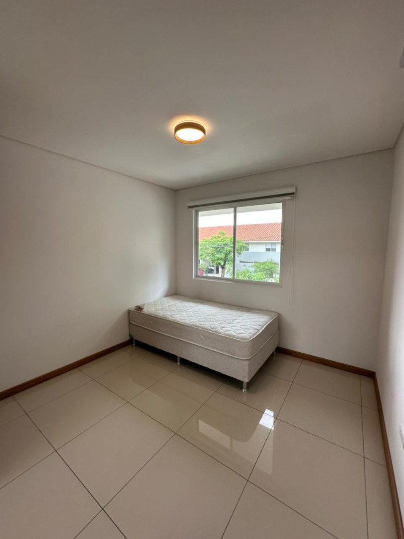 Casa en Entre 5to y 6to anillo Oeste en Santa Cruz de la Sierra 3 dormitorios 3 baños 2 parqueos Foto 16