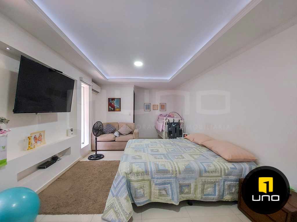 En Venta a $us 1,000,000 Foto 33
