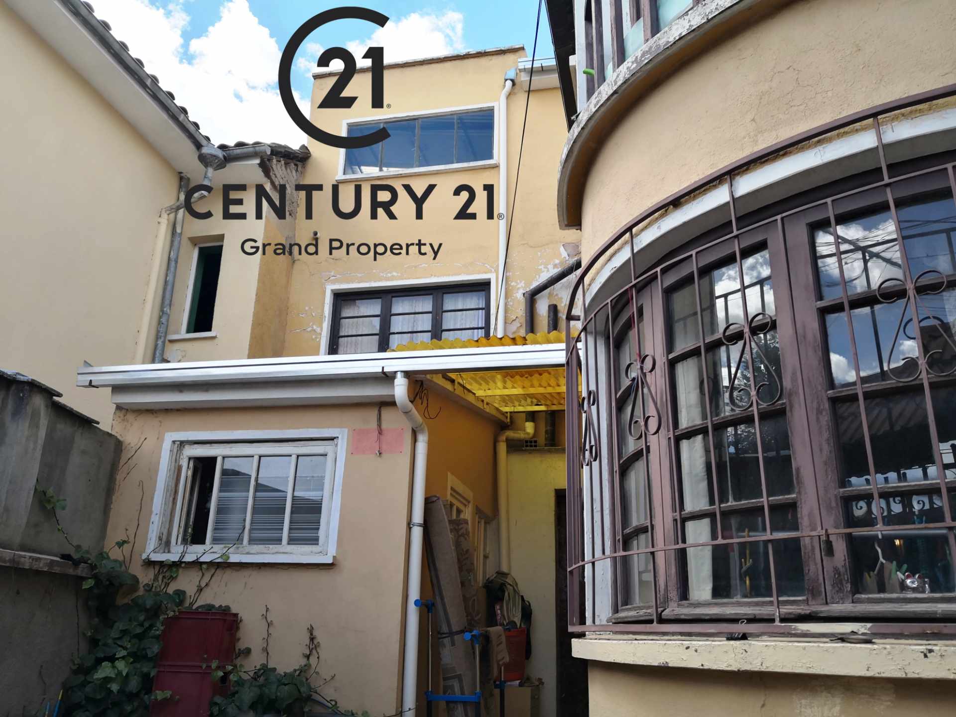 Casa Miraflores, Calle Claudio Sanjinés Foto 10