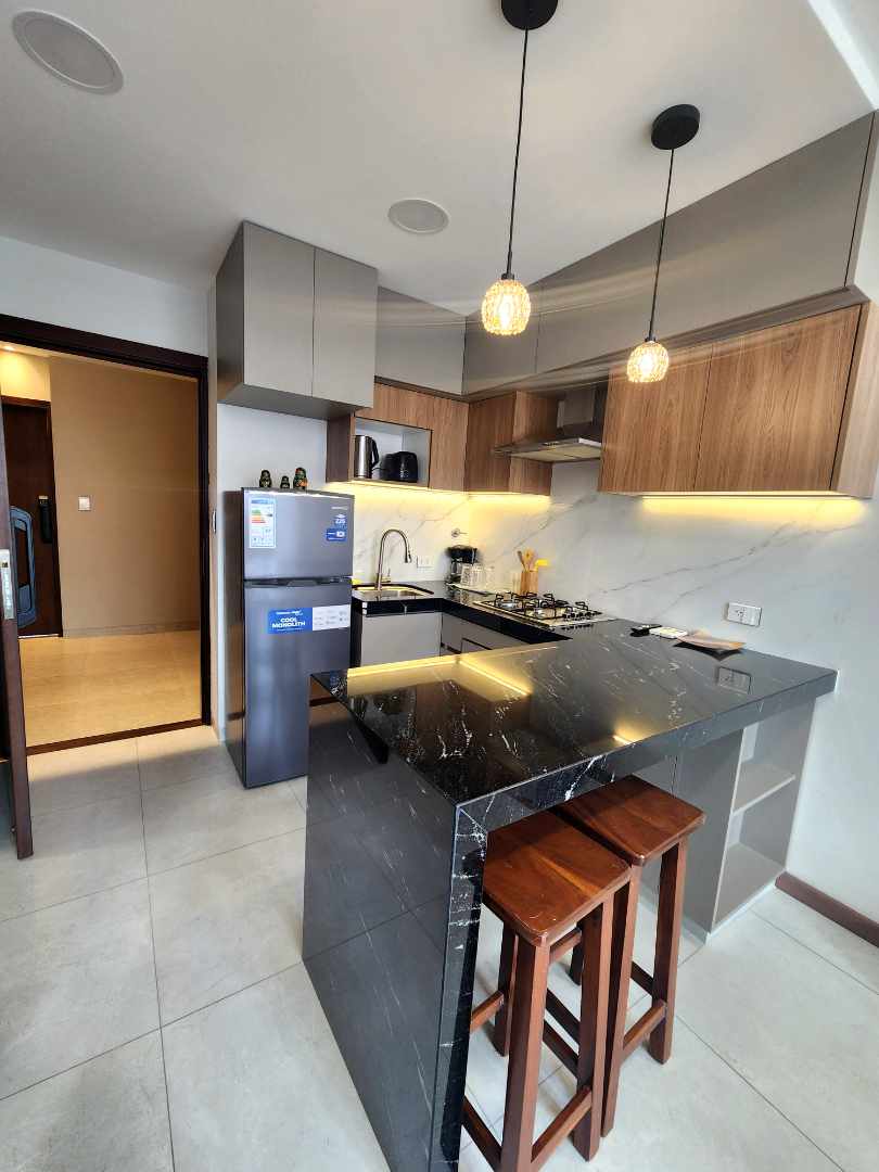 Departamento en Equipetrol en Santa Cruz de la Sierra 1 dormitorios 2 baños  Foto 10