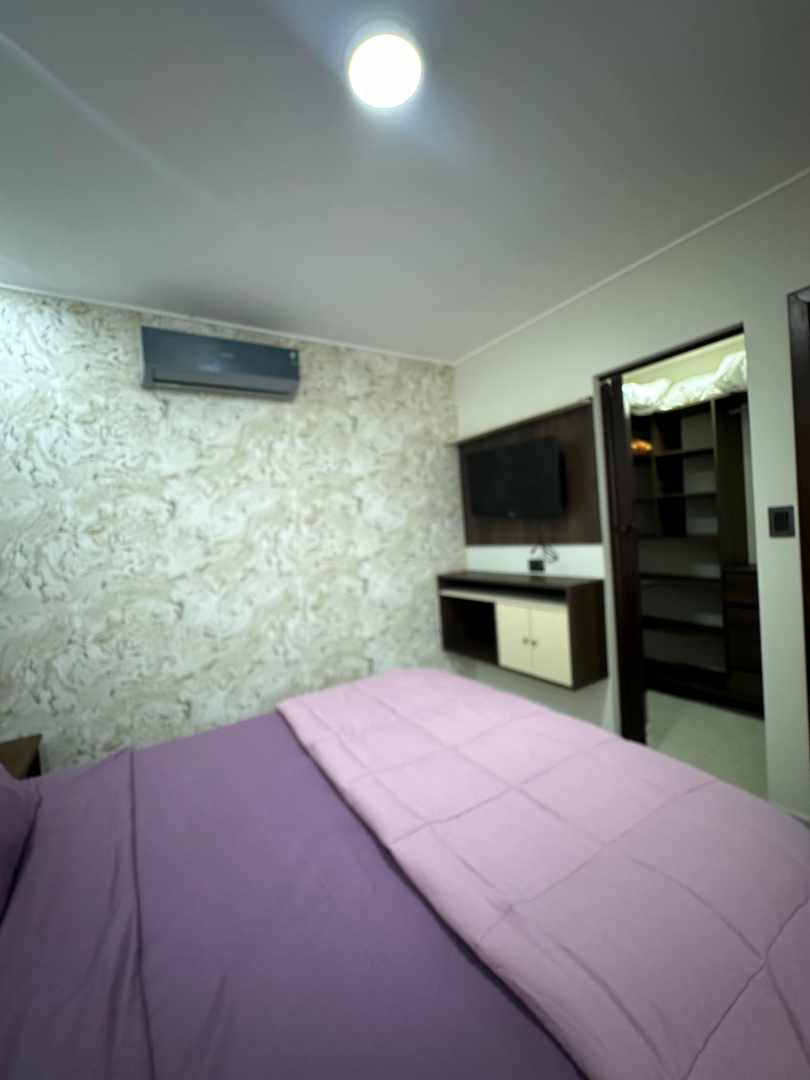 Departamento en AlquilerZONA NORTE 
CONDOMINIO BRIKEL IV 
DEPARTAMENTO EN ALQUILER AMOBLADO 
1 DORMITORIO  
 1 dormitorios 1 baños 1 parqueos Foto 13