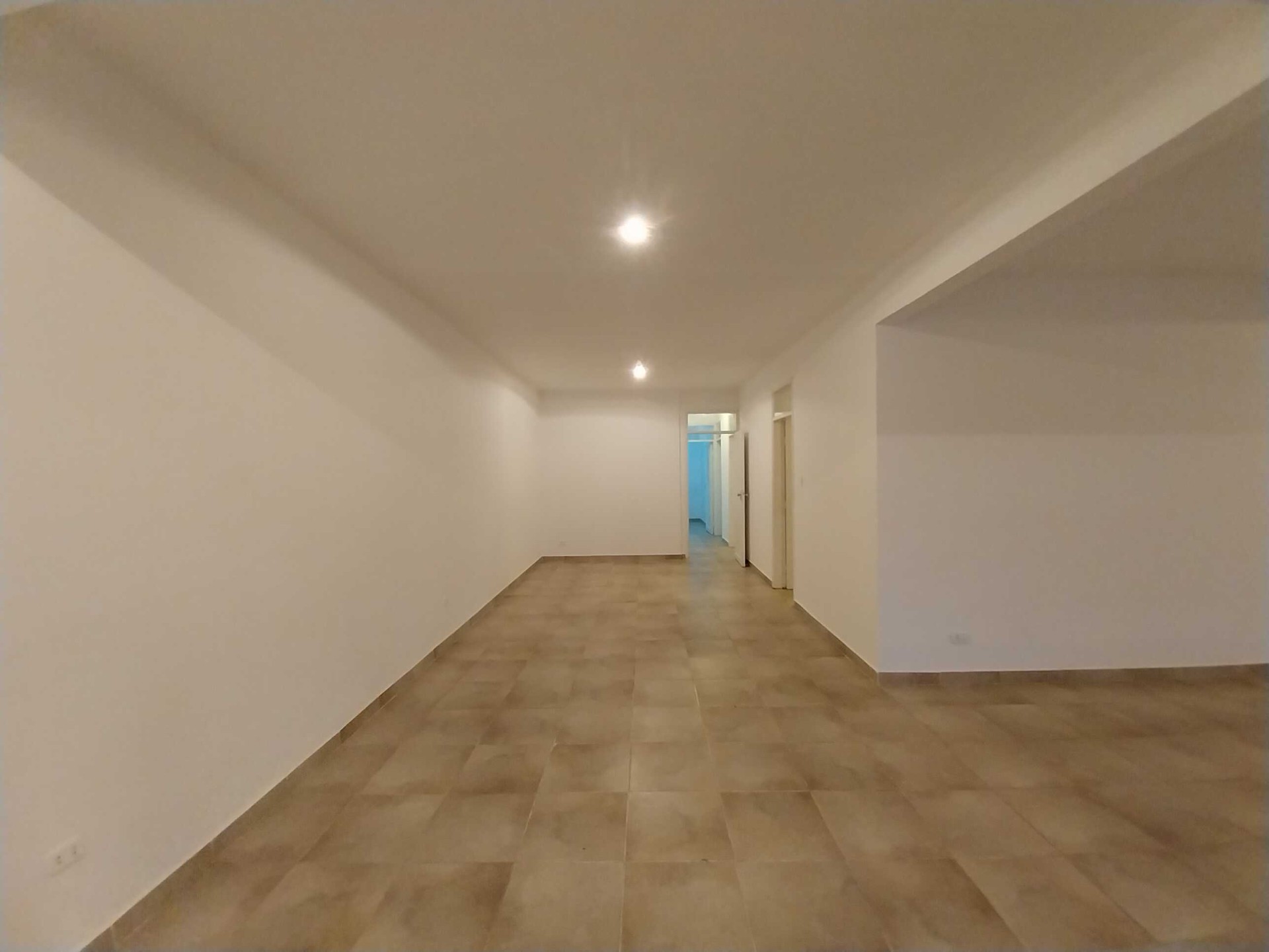 Casa en AlquilerBARRIO HAMACAS - ZONA NORTE 4° ANILLO Foto 4