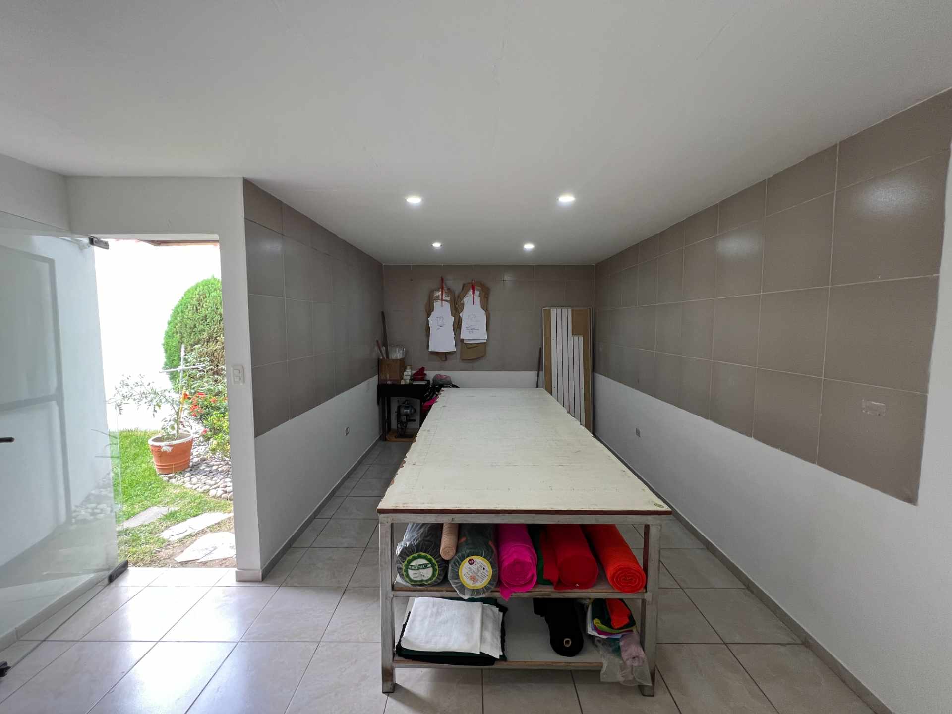 Casa Av Alemana 5to y 6to ANILLO Foto 2