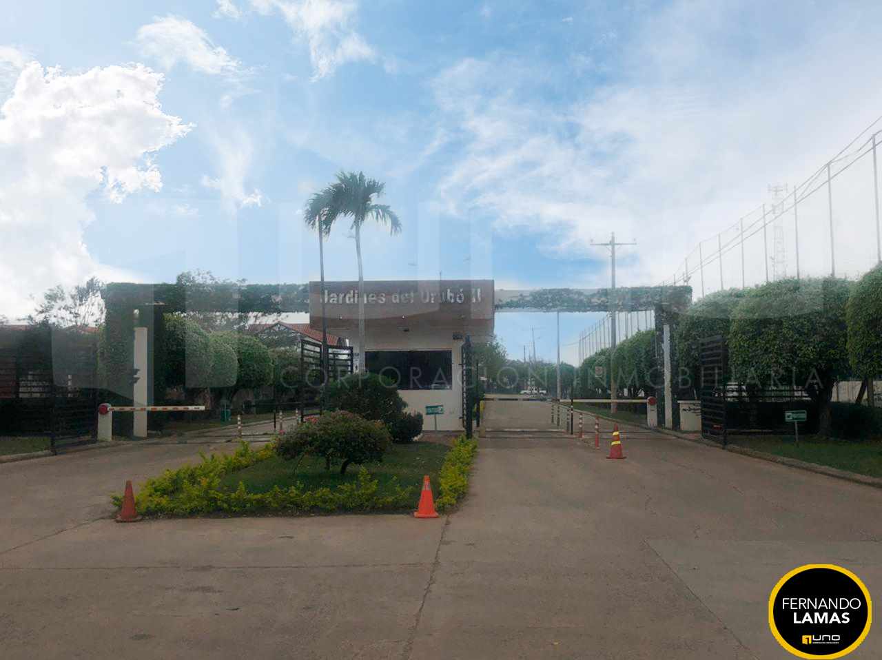 Casa CONDOMINIO JARDINES DEL URUBO 2 Foto 2