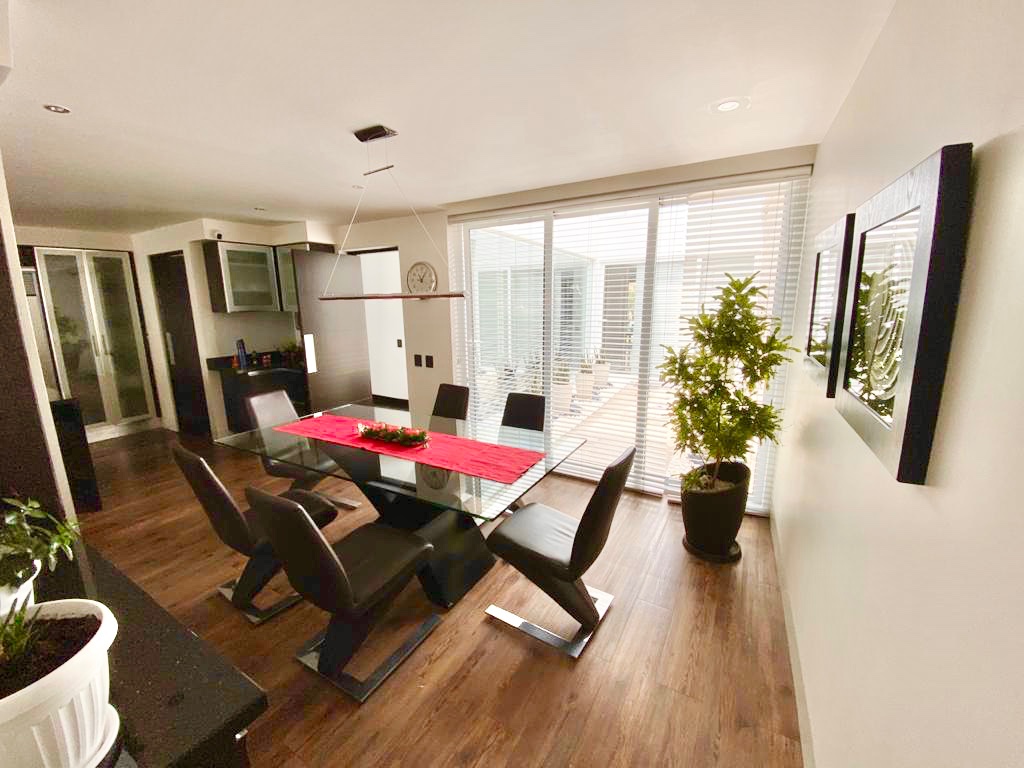 Casa CASA VACÍA O AMOBLADA DE 4 DORMITORIOS EN ALQUILER, CALACOTO  Foto 8