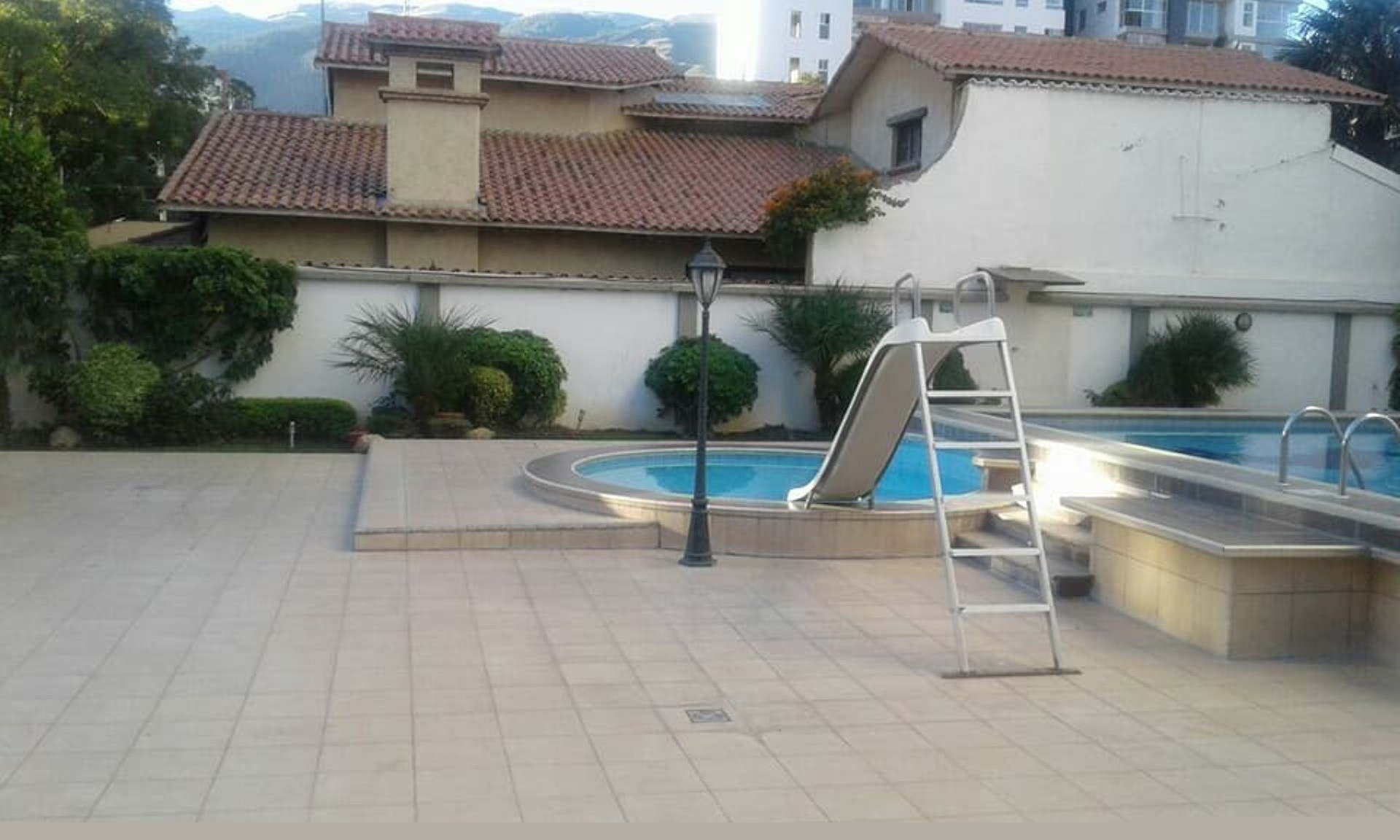 Departamento en Aranjuez en Cochabamba 3 dormitorios 2 baños  Foto 20