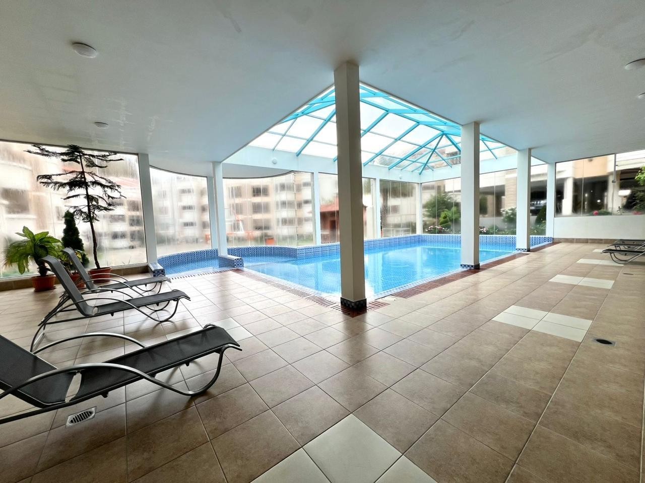 Departamento en Achumani en La Paz 3 dormitorios 4 baños 1 parqueos Foto 1