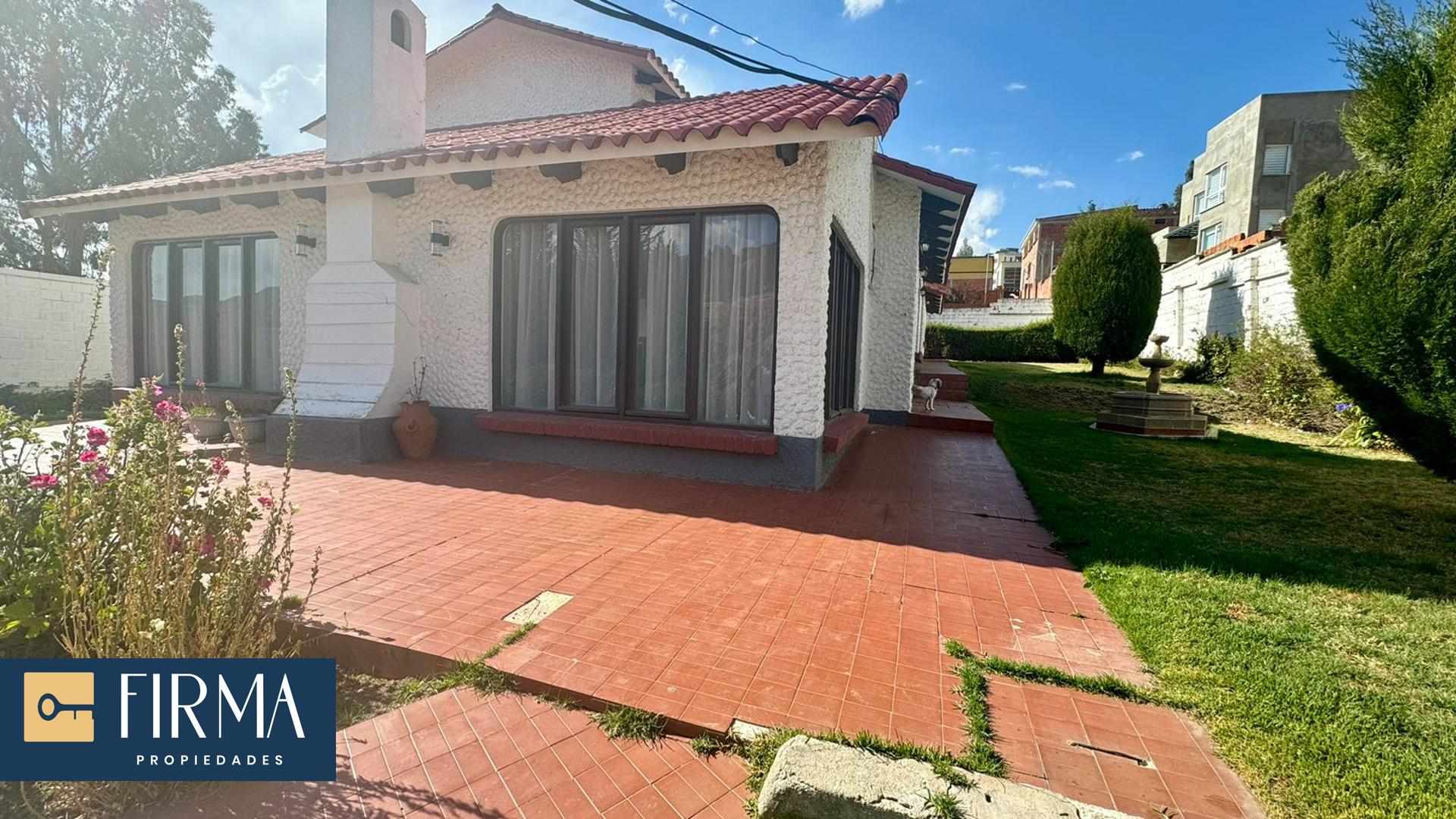 Casa en Cota Cota en La Paz 3 dormitorios 3 baños 2 parqueos Foto 2