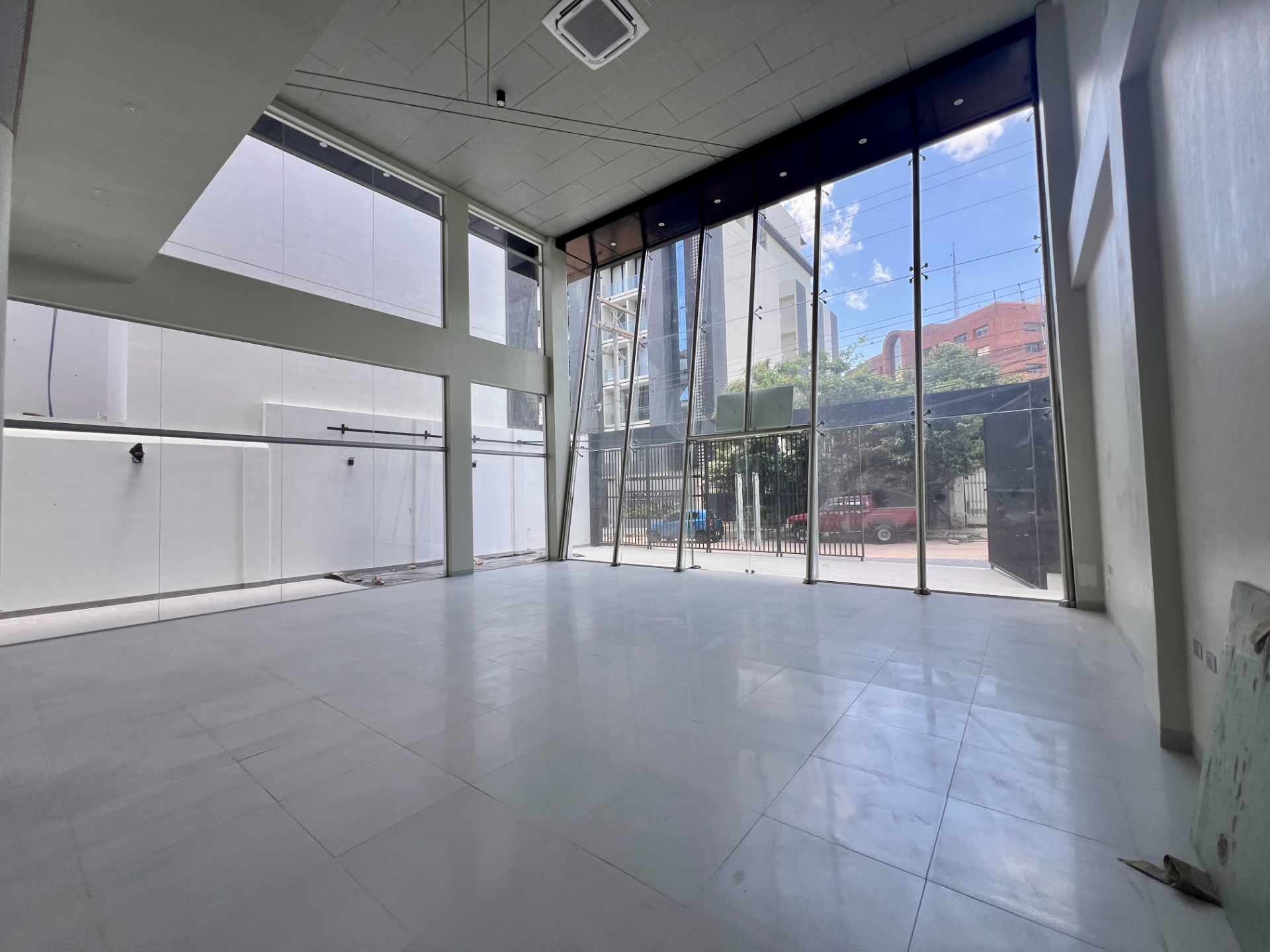 En Alquiler a Bs 23,000 Foto 6