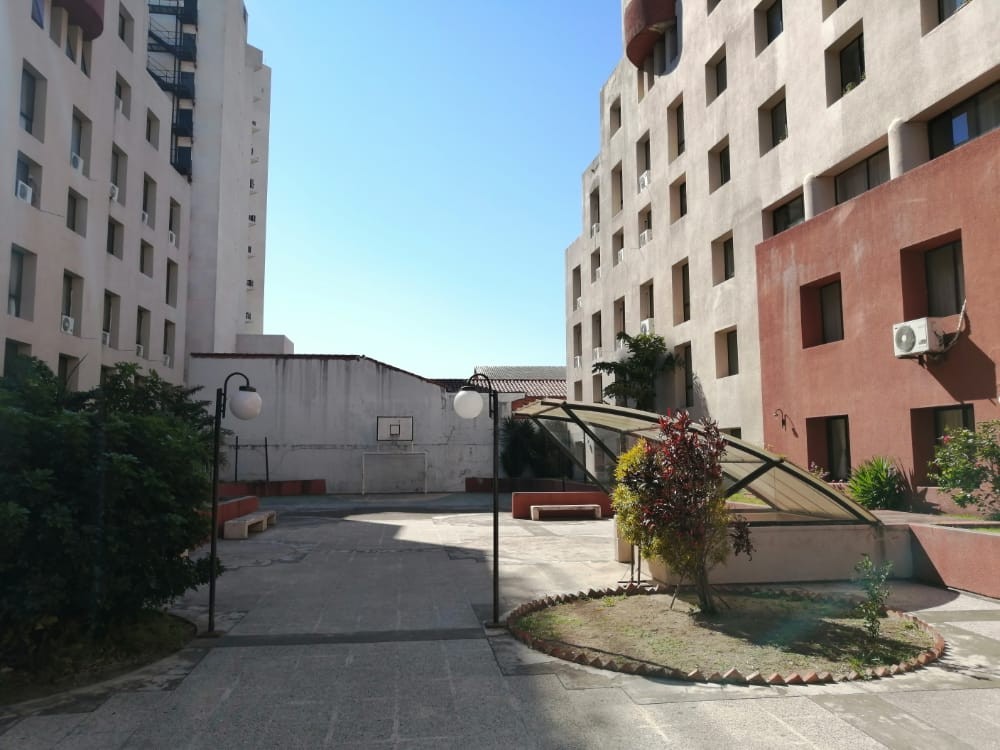 Departamento 📍Av. Suarez Arana entre 1ro y 2do anillo condominio Santa Cruz II Foto 2