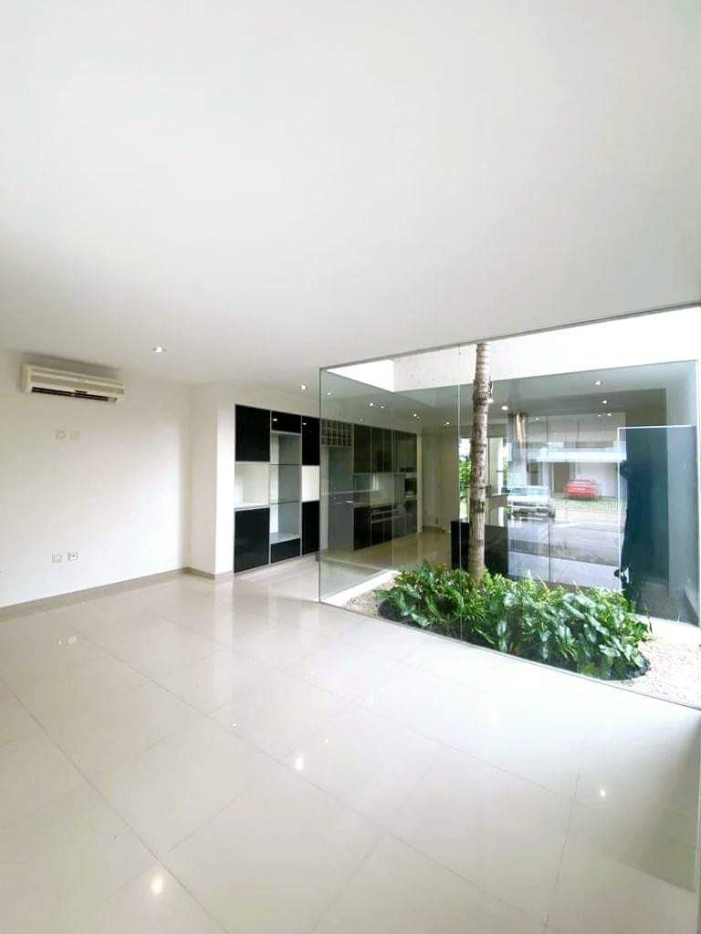 Casa en AlquilerURUBÓ 
Condominio Colinas del Urubó 
Sector 1 Foto 25