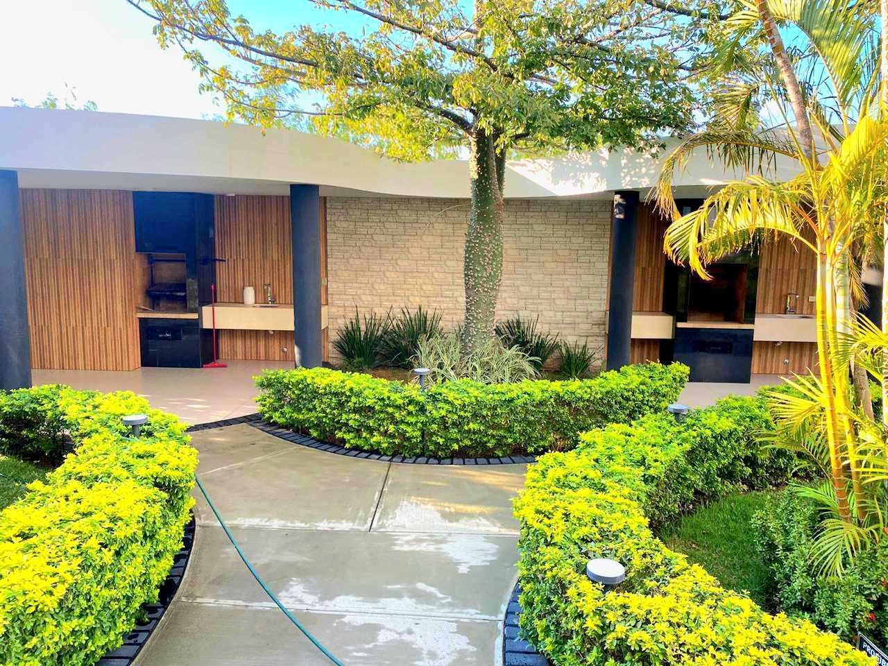 Departamento en Entre 2do y 3er anillo Norte en Santa Cruz de la Sierra 1 dormitorios 1 baños 1 parqueos Foto 11