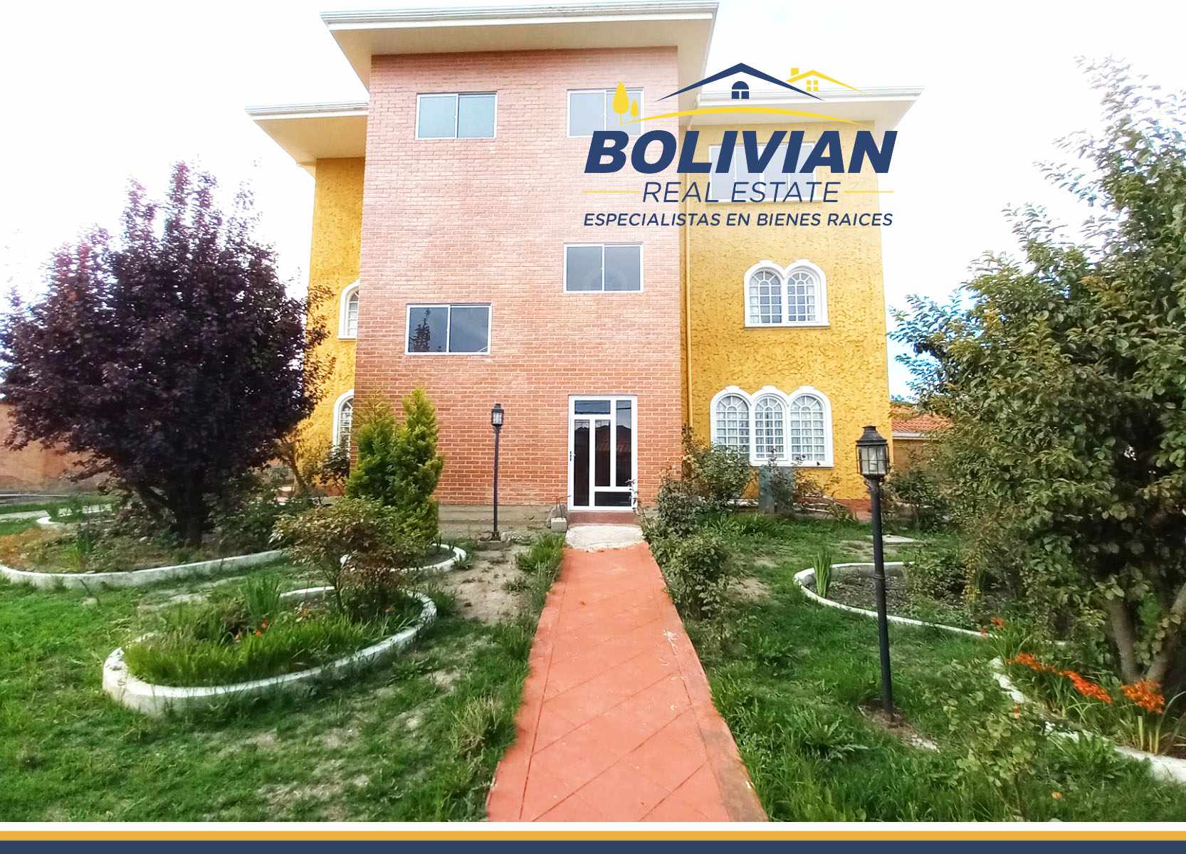 Casa ACHUMANI LAS LOMAS AMPLISIMA CASA EN VENTA  Foto 3