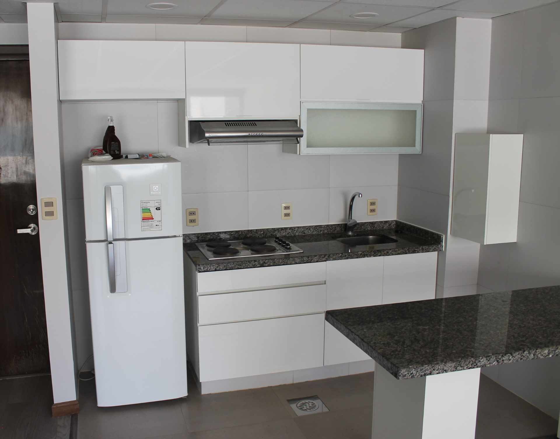 Departamento en AlquilerProlongación Montenegro - Edificio 36K  1 dormitorios 1 baños 1 parqueos Foto 5