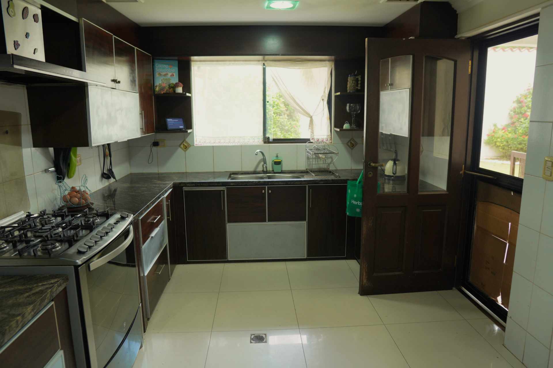 Casa Condominio Hamburgo Norte - Zona 8vo. Anillo y Av. Banzer Foto 5