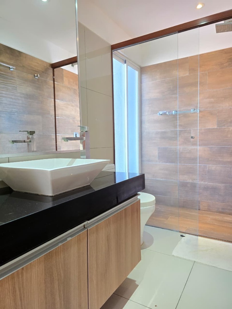 Departamento en AlquilerZONA EQUIPETROL SIRARI DEPARTAMENTO  Foto 8