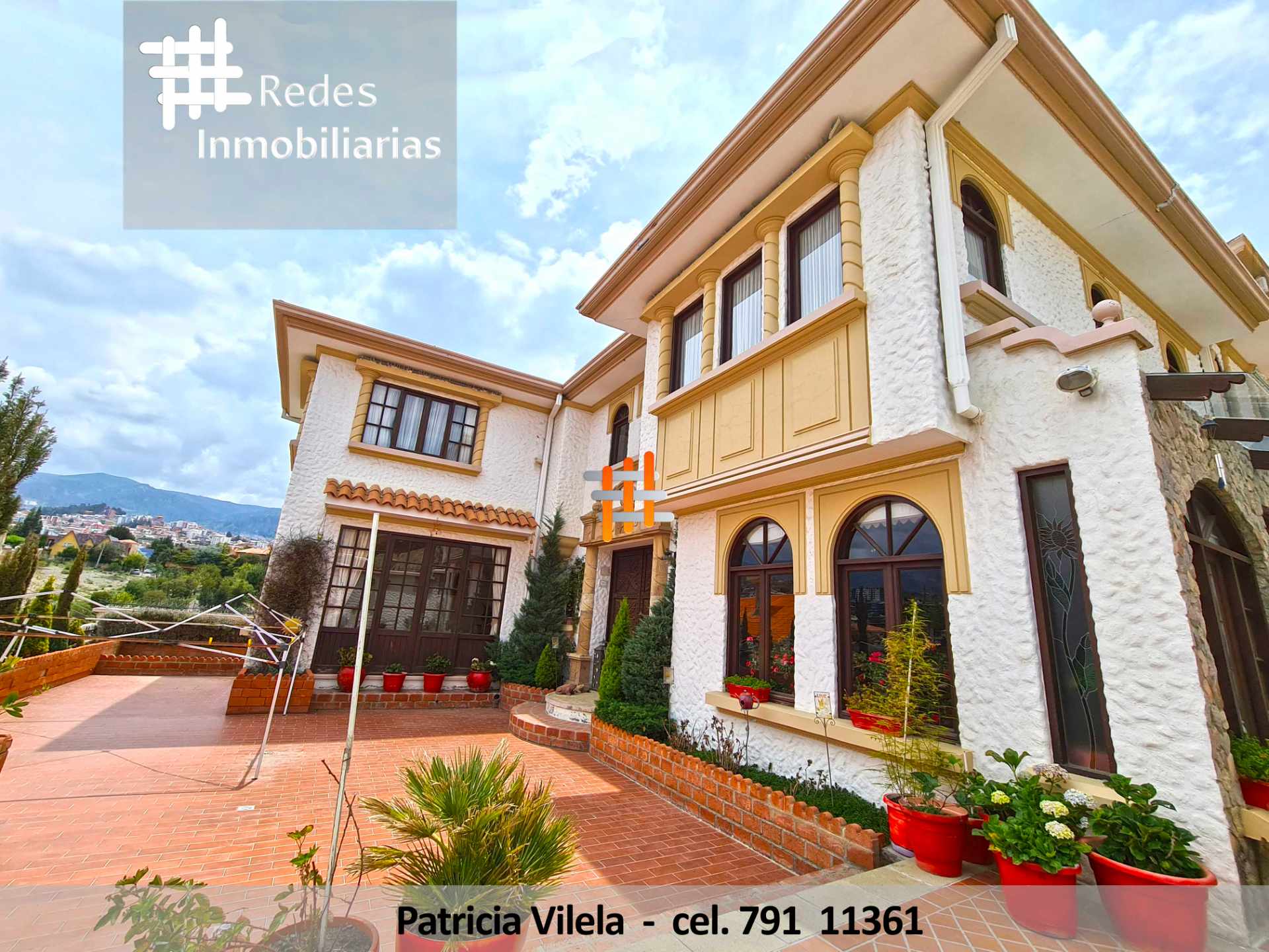 Casa en VentaPRECIOSA RECIDENCIA EN AUQUISAMAÑA 2 MINUTOS CALACOTO  Foto 1