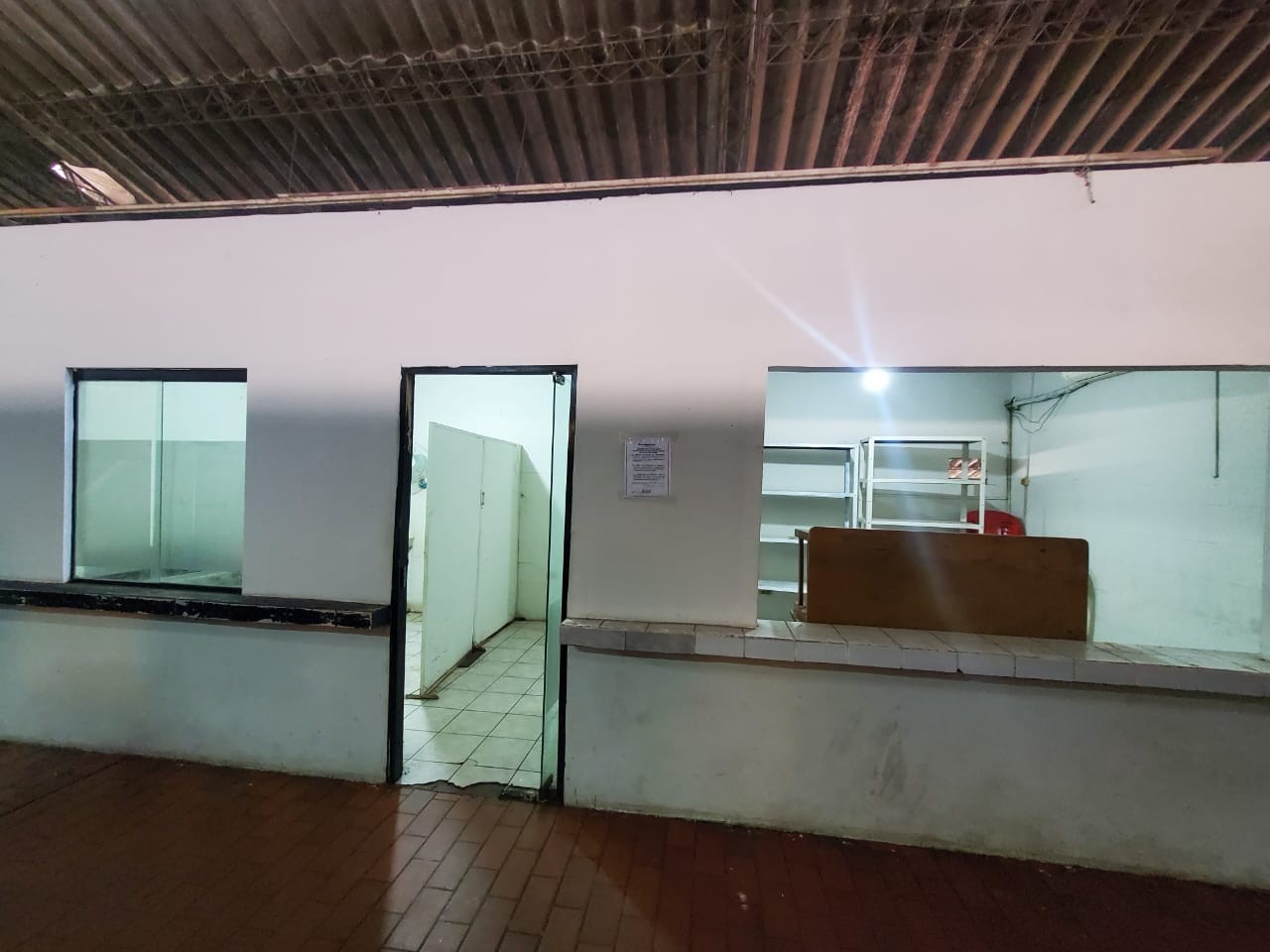 Local comercial en AnticréticoLocal en anticretico “Mercado Abasto” Foto 6