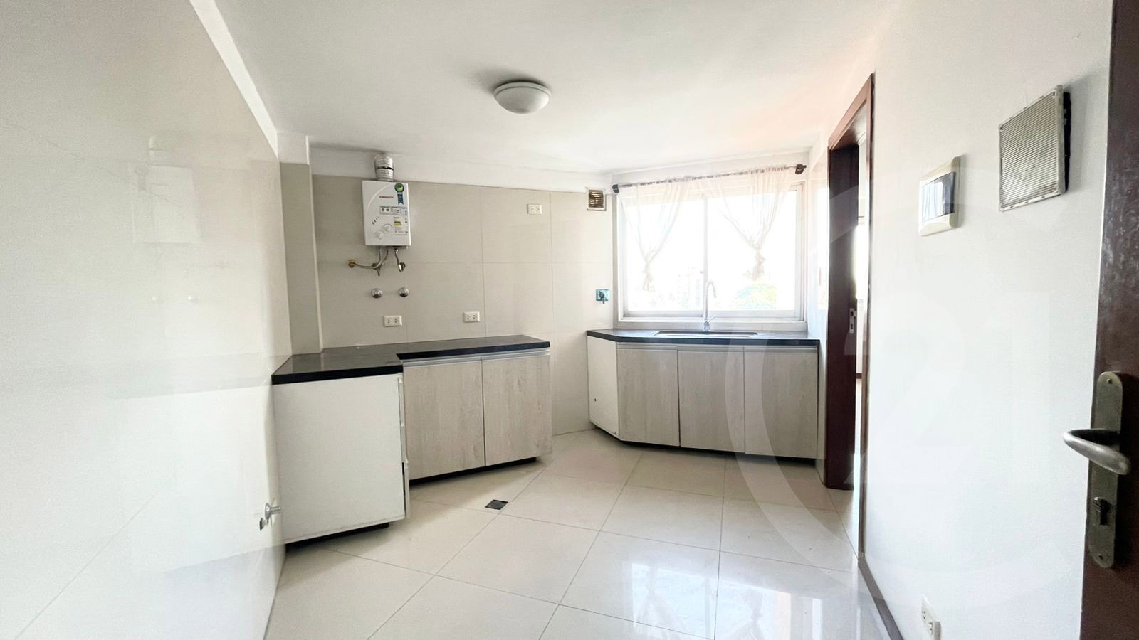 Departamento en AlquilerCondominio Santa Fe Foto 5