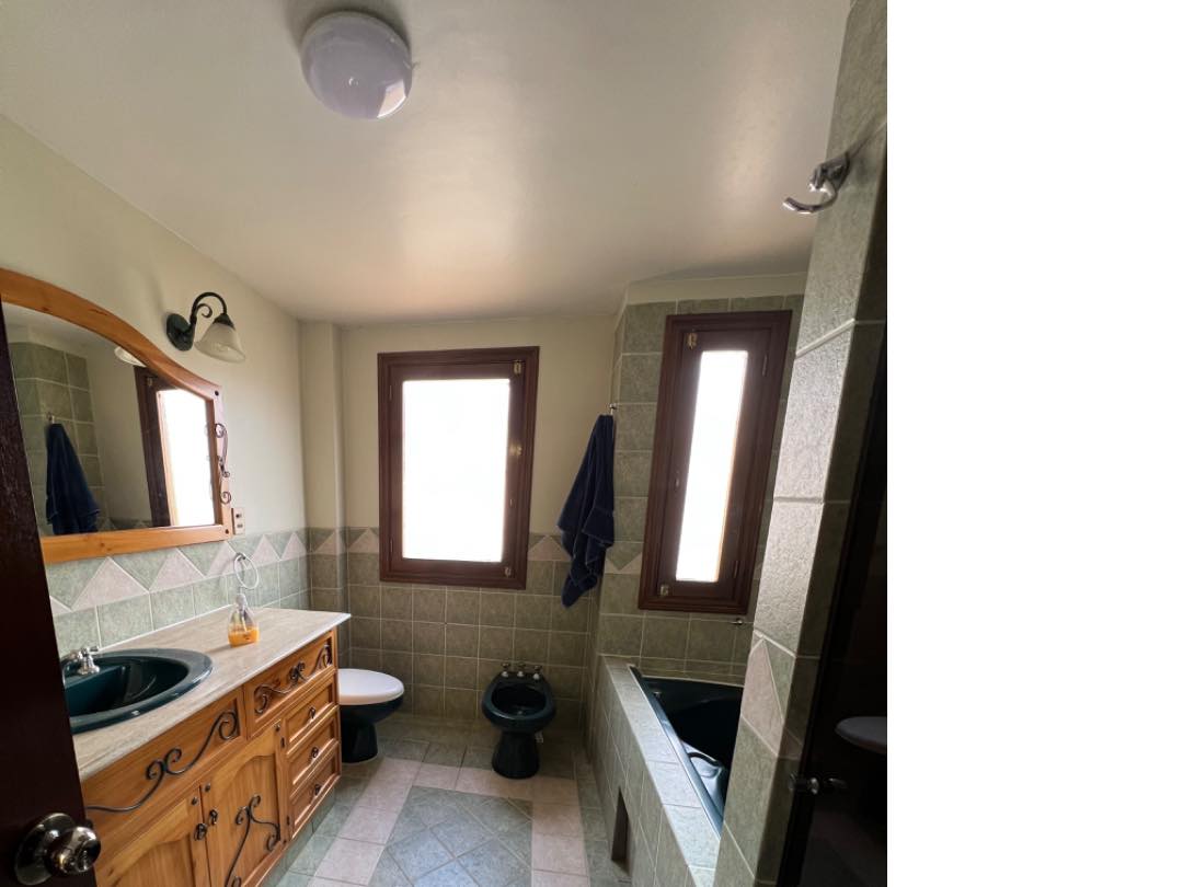 Casa en Achumani en La Paz 5 dormitorios 5 baños 2 parqueos Foto 18